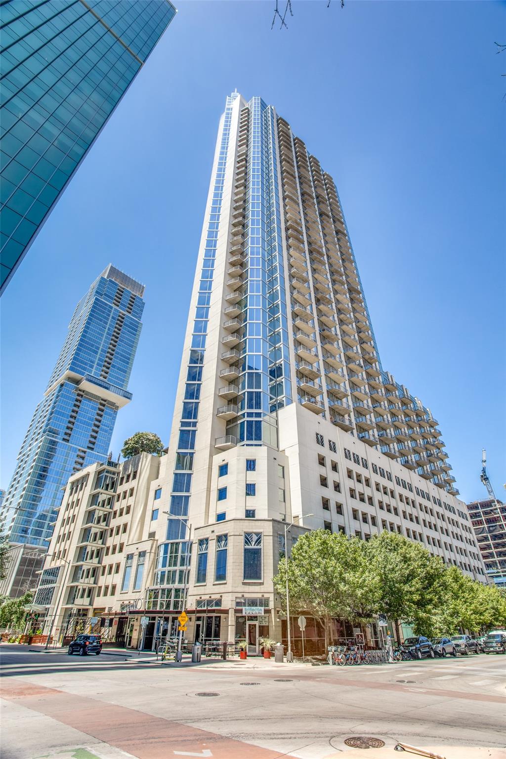 360 Nueces St # 2501, Austin, TX 78701
