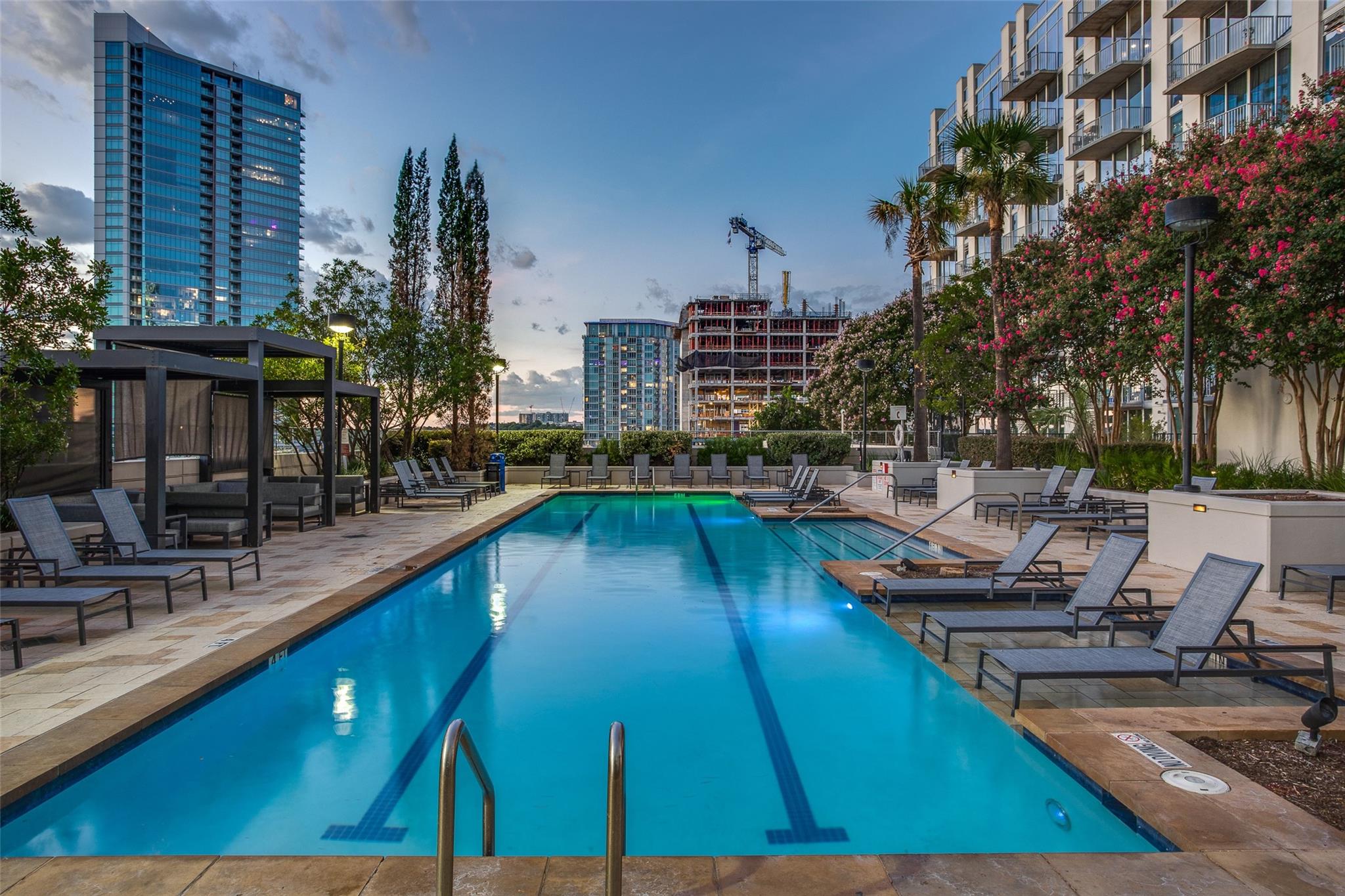 360 Nueces St # 2501, Austin, TX 78701