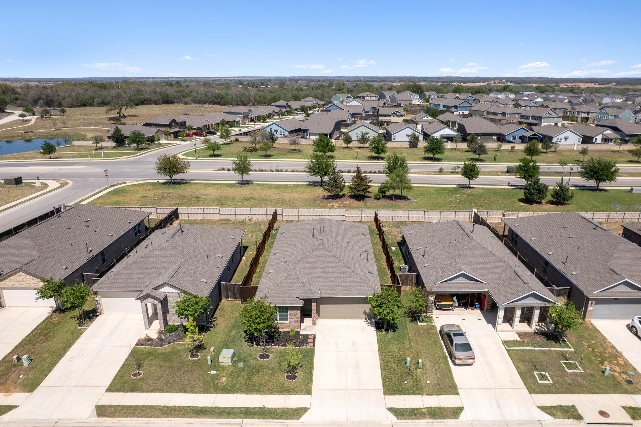 142 Esparza Dr, Bastrop, TX 78602