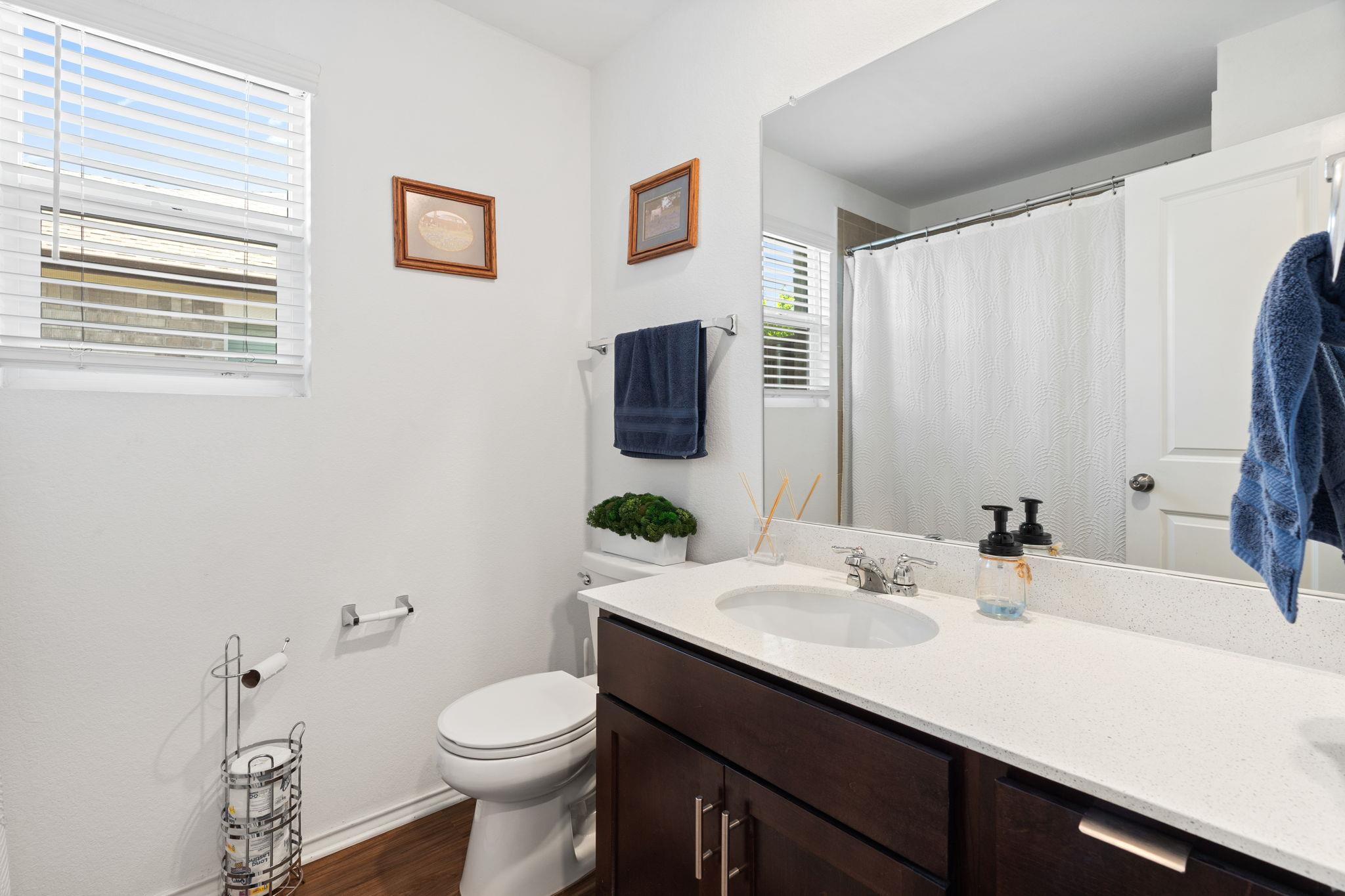 142 Esparza Dr, Bastrop, TX 78602