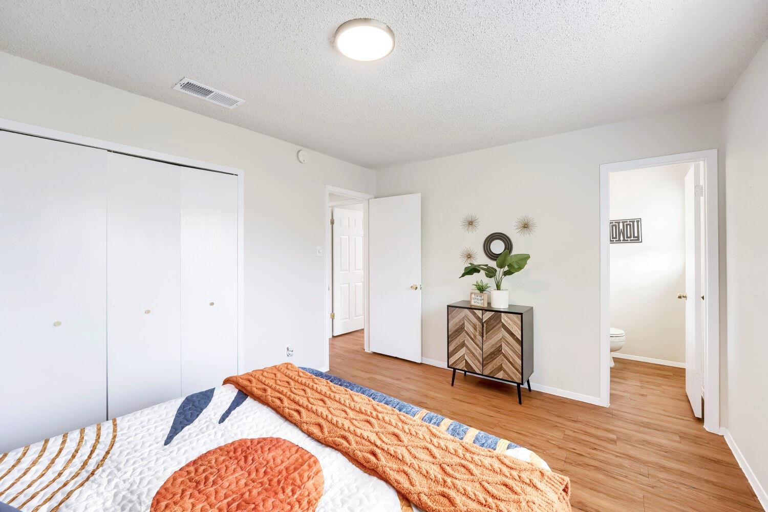 2301 Dove Springs Dr, Austin, TX 78744