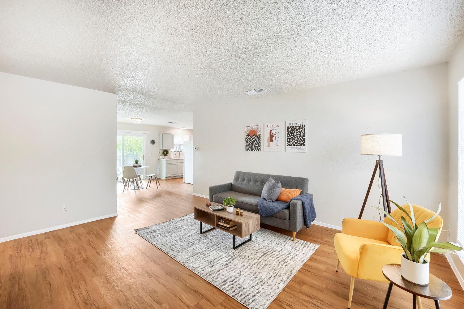 2301 Dove Springs Dr, Austin, TX 78744