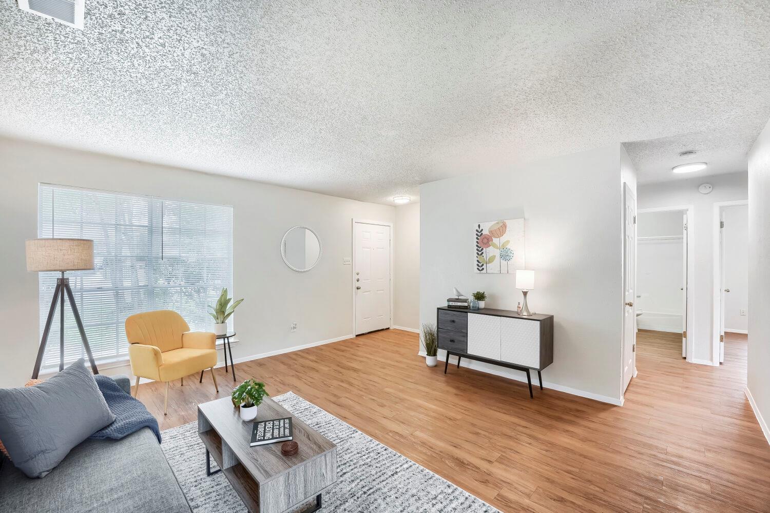 2301 Dove Springs Dr, Austin, TX 78744