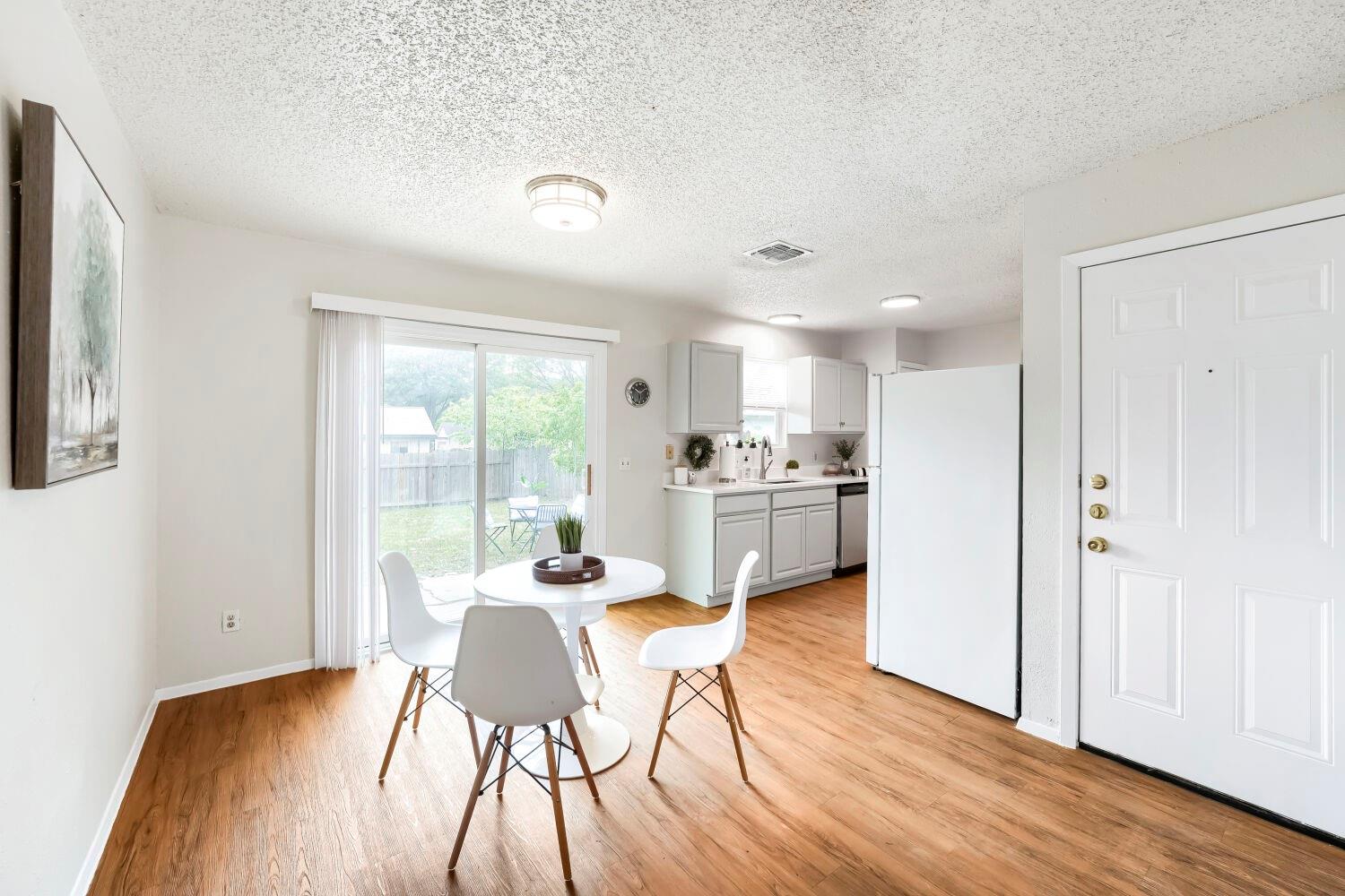 2301 Dove Springs Dr, Austin, TX 78744