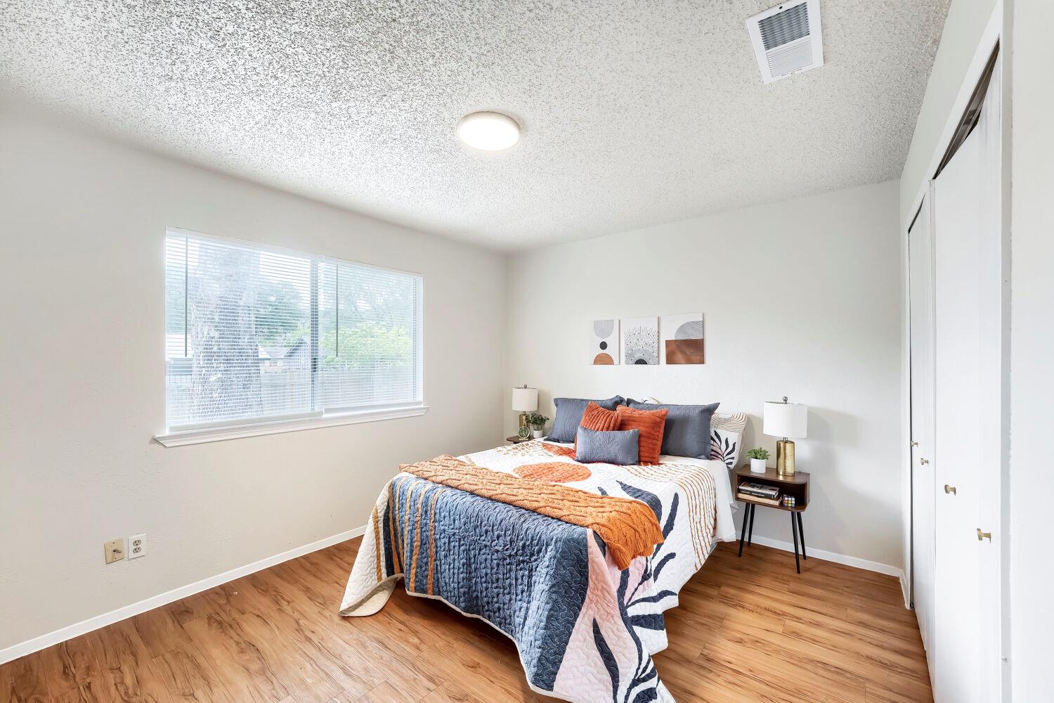 2301 Dove Springs Dr, Austin, TX 78744