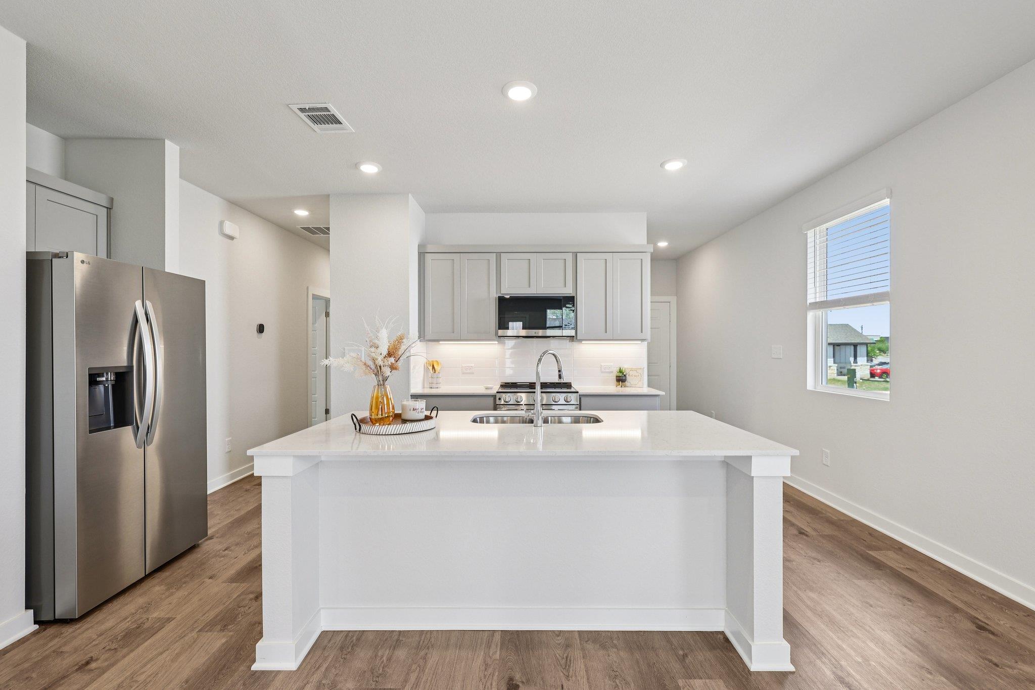 113 Cutleaf Cv, San Marcos, TX 78666