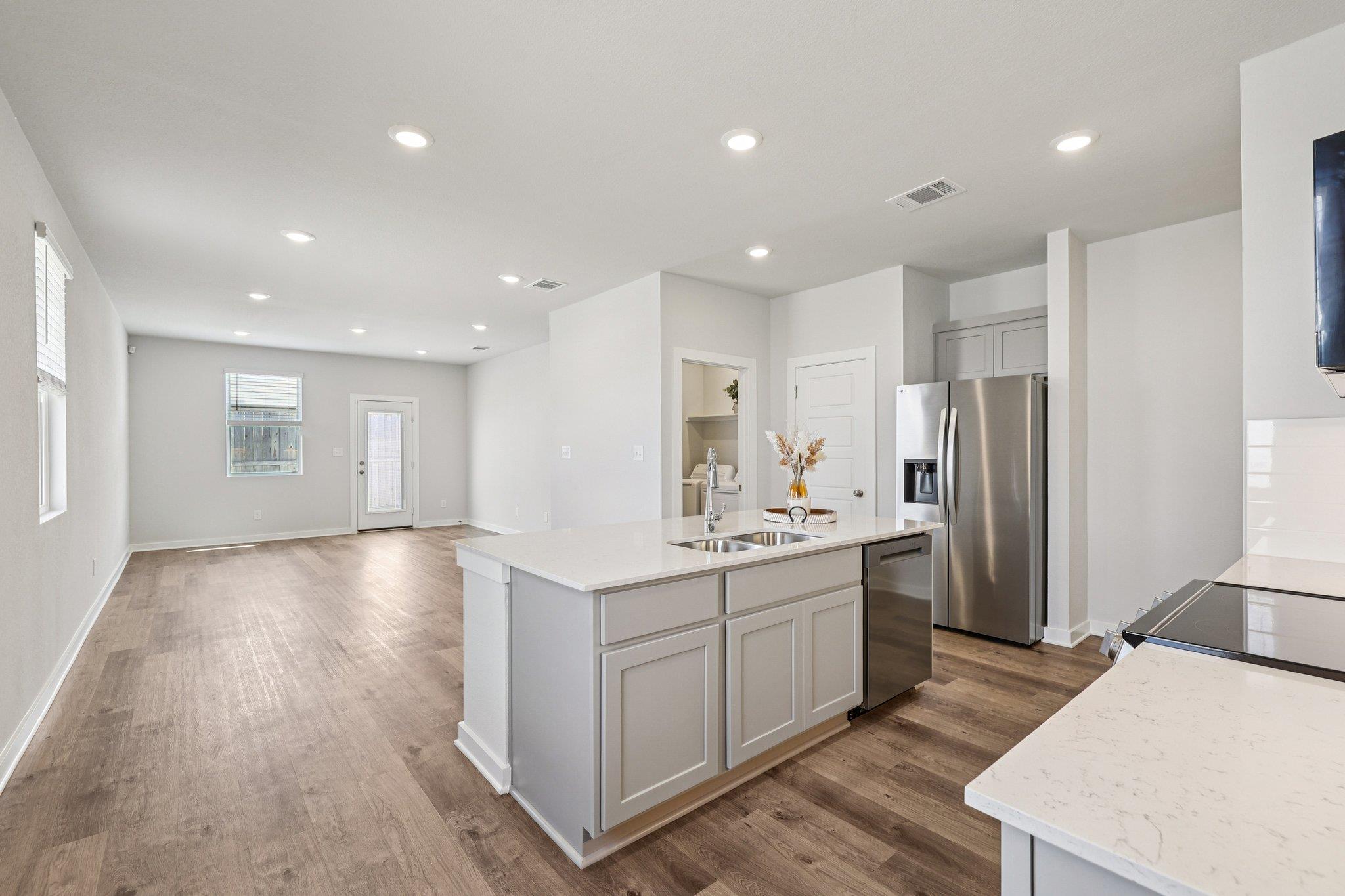 113 Cutleaf Cv, San Marcos, TX 78666