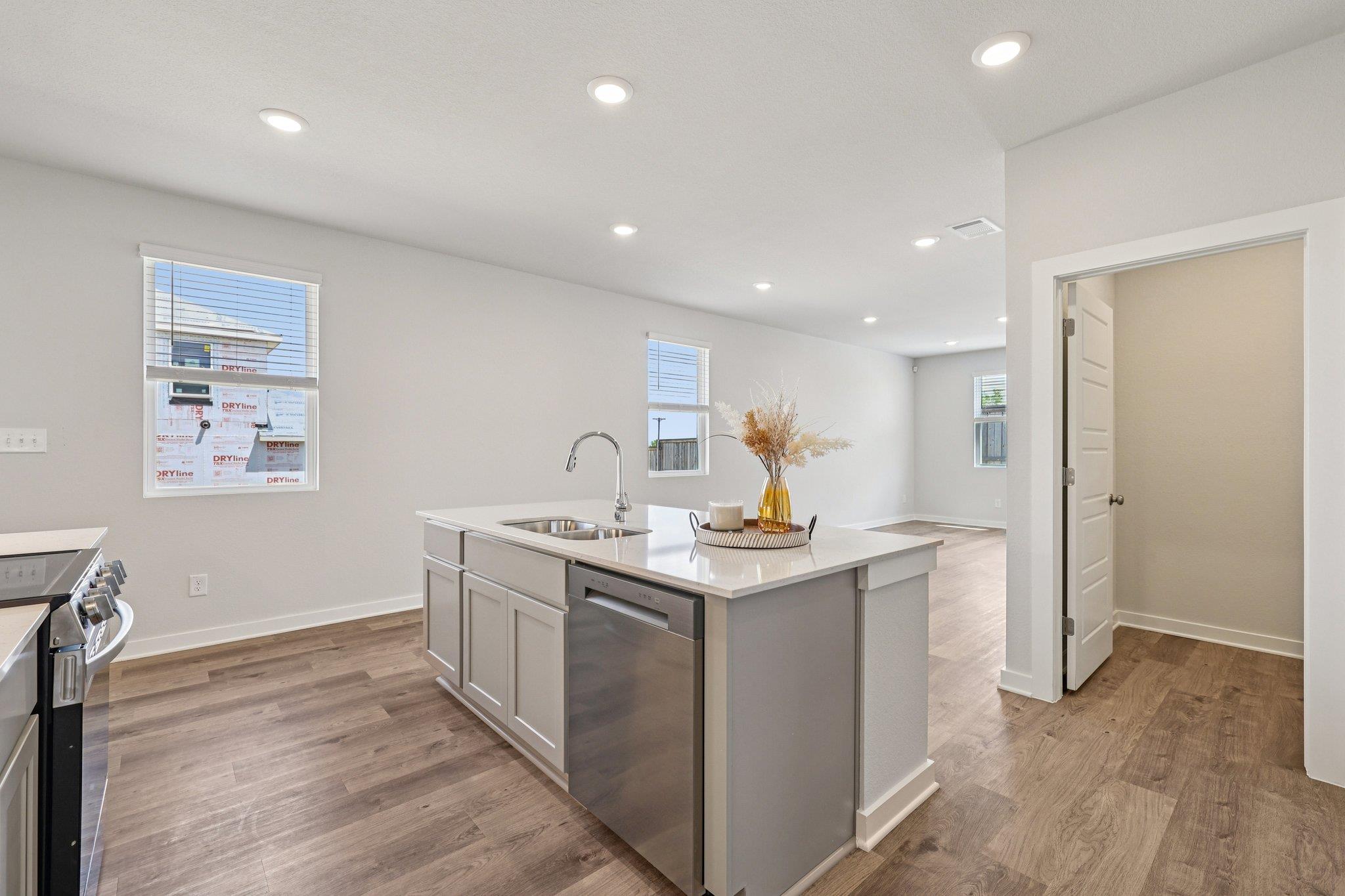 113 Cutleaf Cv, San Marcos, TX 78666