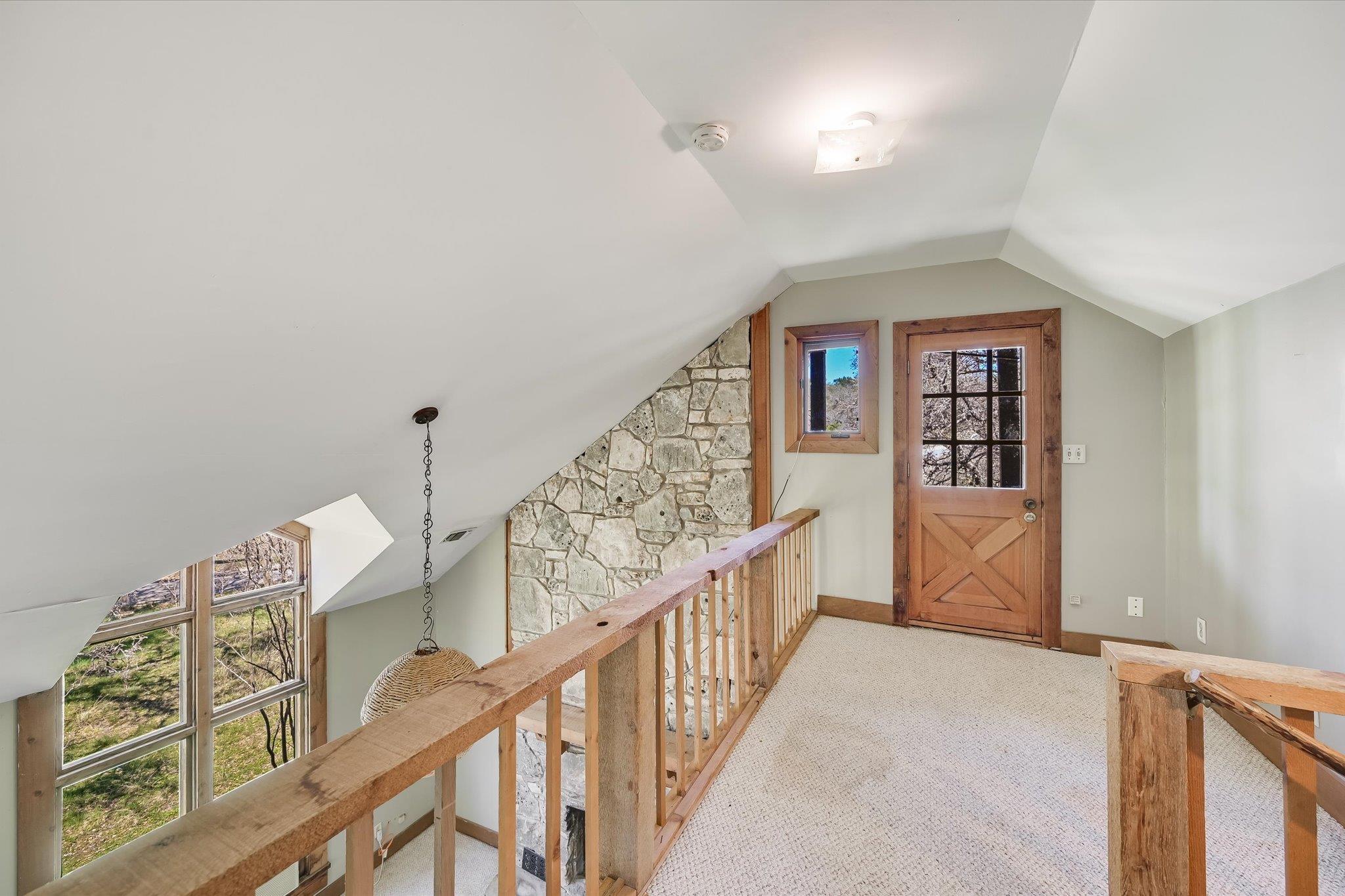 22419 Hazy Hollow Cv, Spicewood, TX 78669