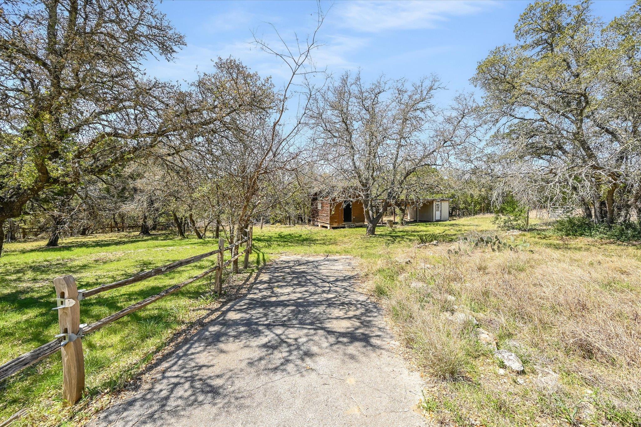 22419 Hazy Hollow Cv, Spicewood, TX 78669