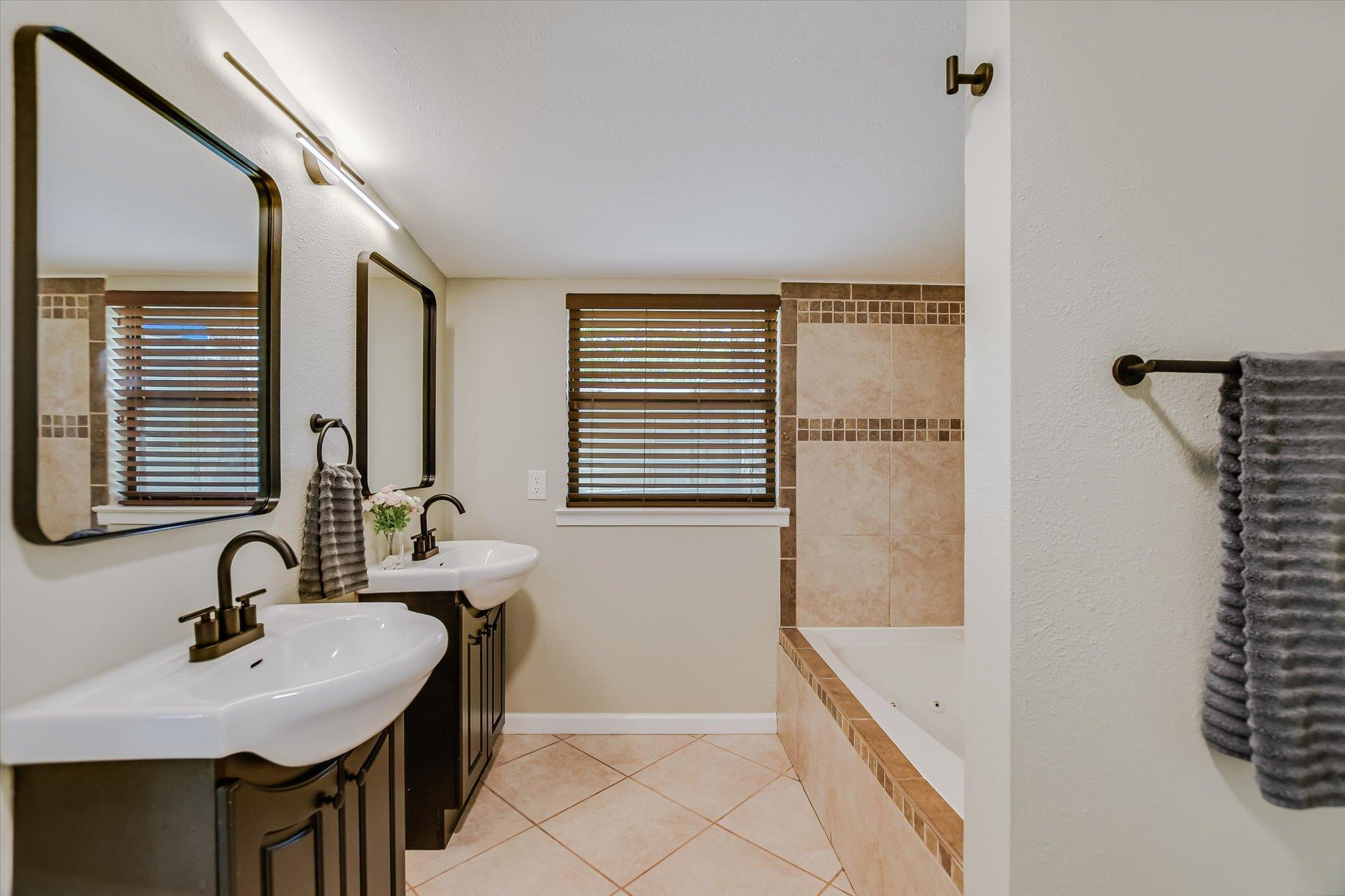 1309 Morrow St, Austin, TX 78757