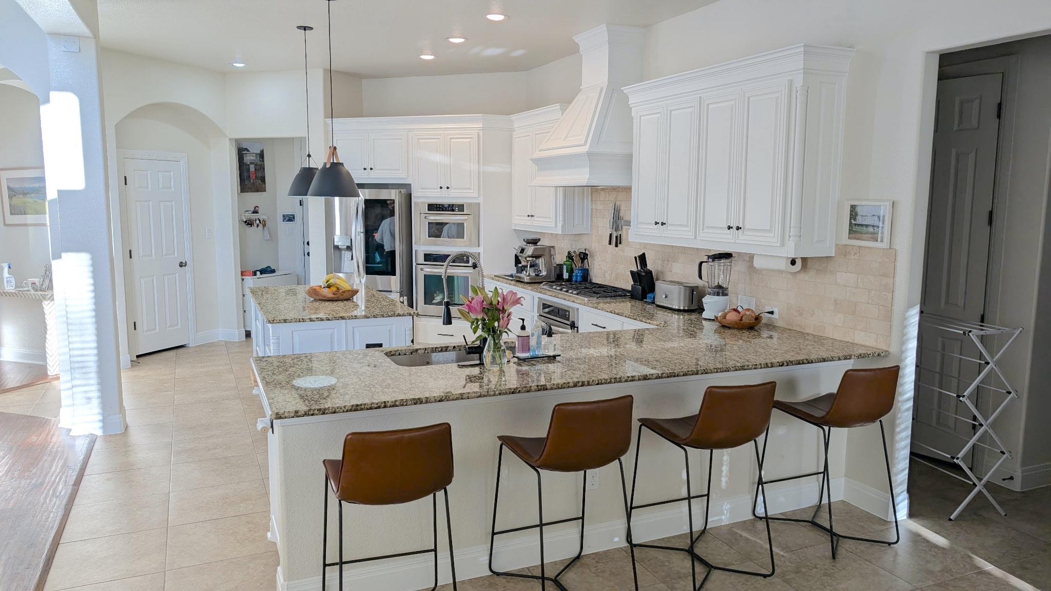 4205 Vail Dv, Bee Cave, TX 78738