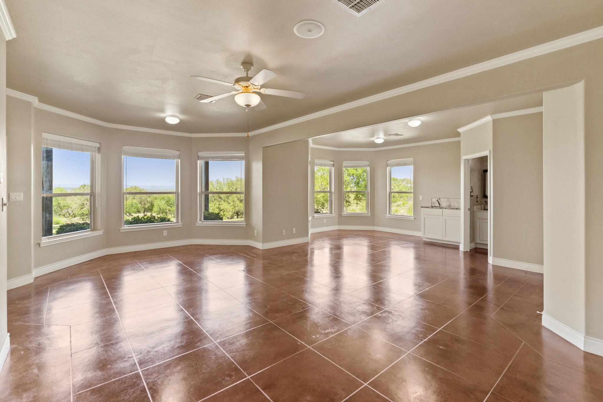 310 The Hills Rd, Horseshoe Bay, TX 78657