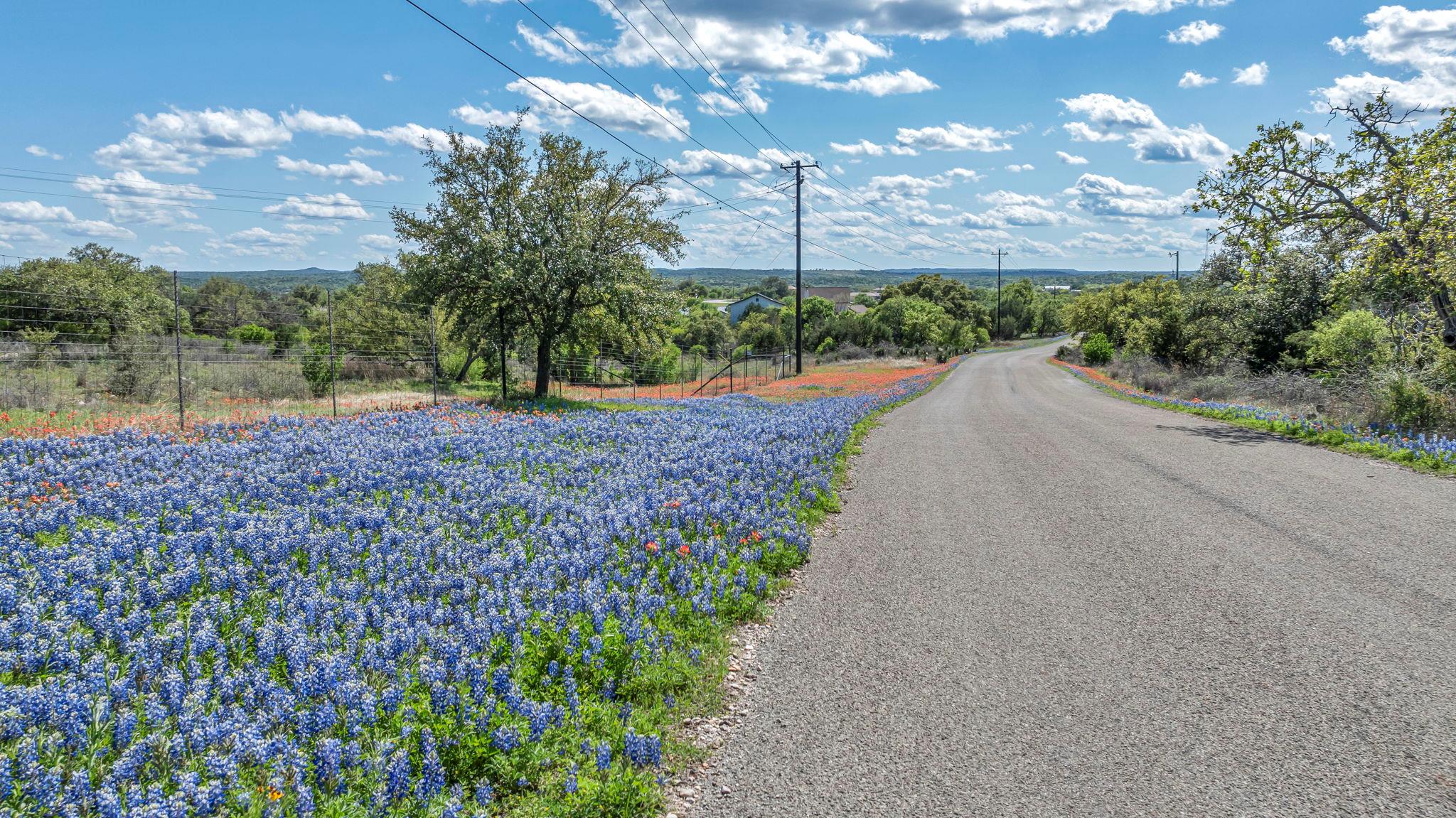 310 The Hills Rd, Horseshoe Bay, TX 78657