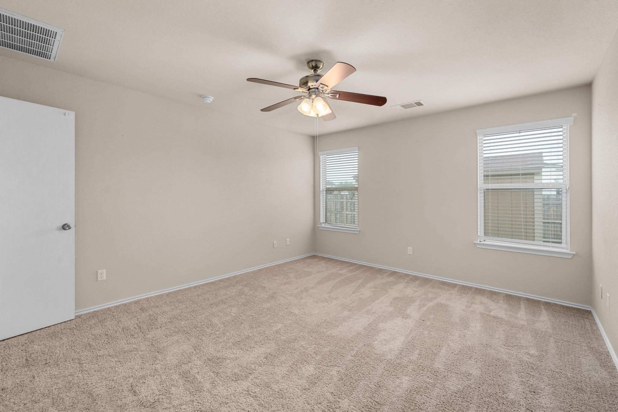 12916 Snow Ln, Manor, TX 78653