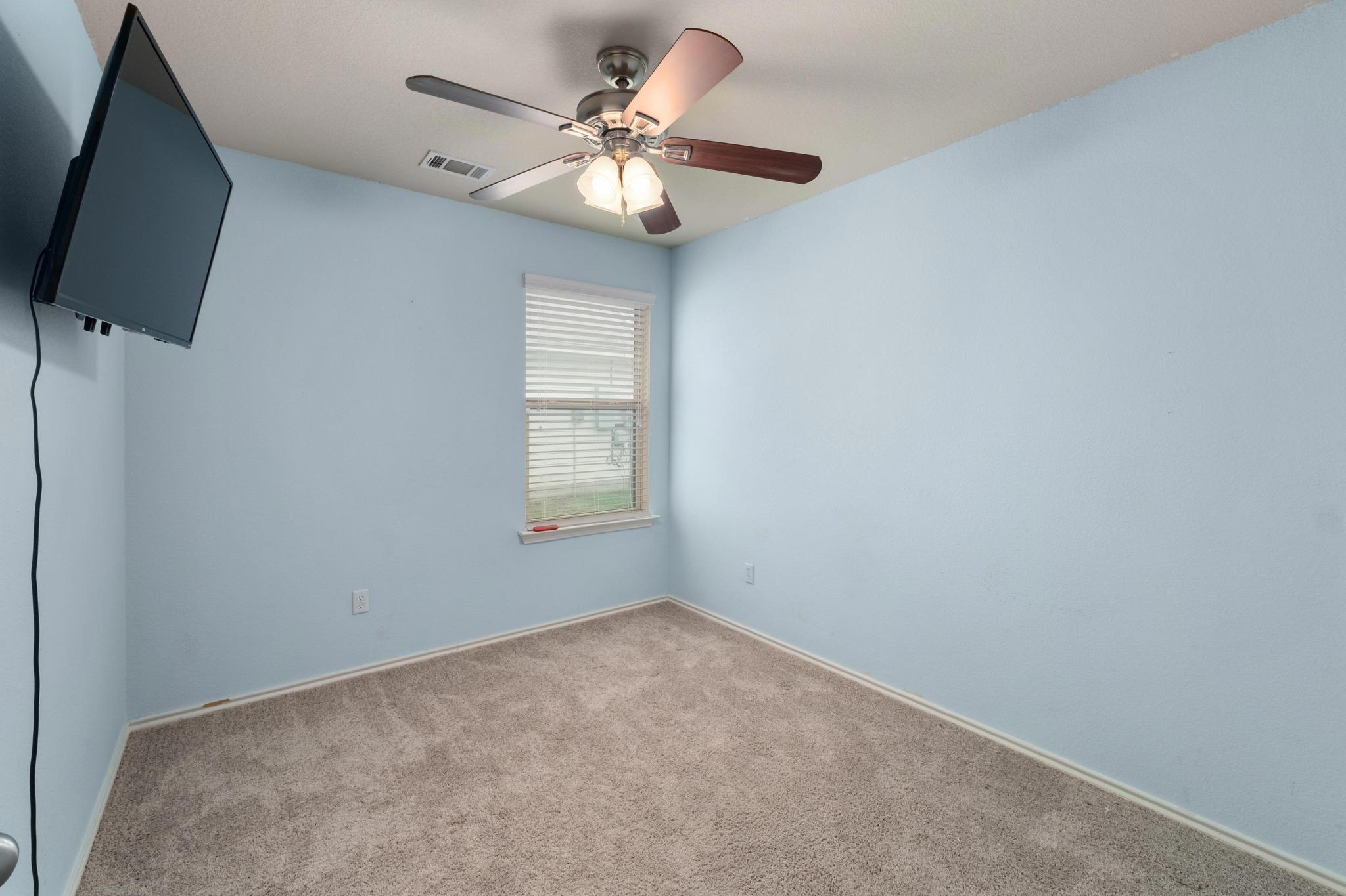 12916 Snow Ln, Manor, TX 78653