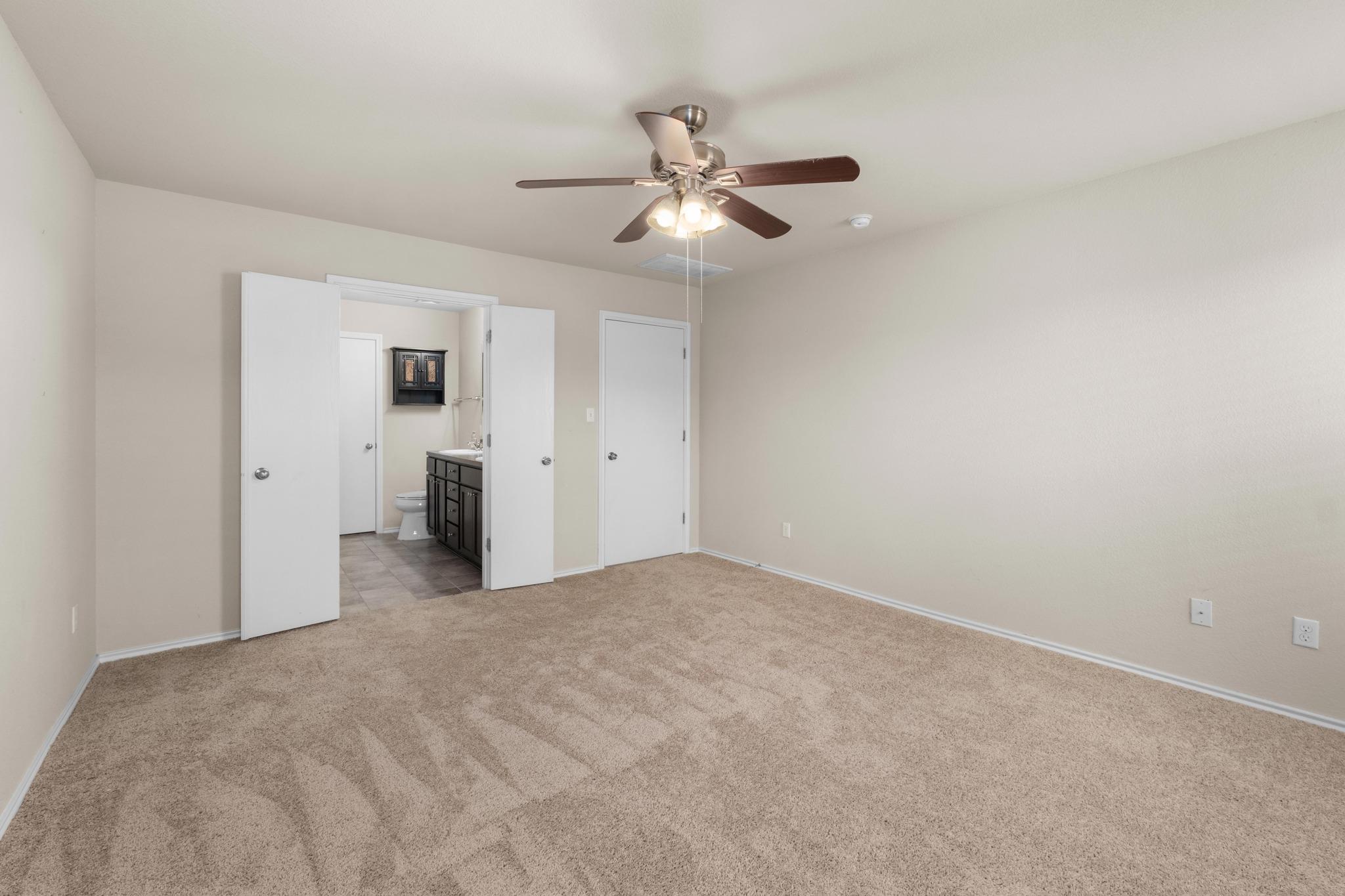 12916 Snow Ln, Manor, TX 78653