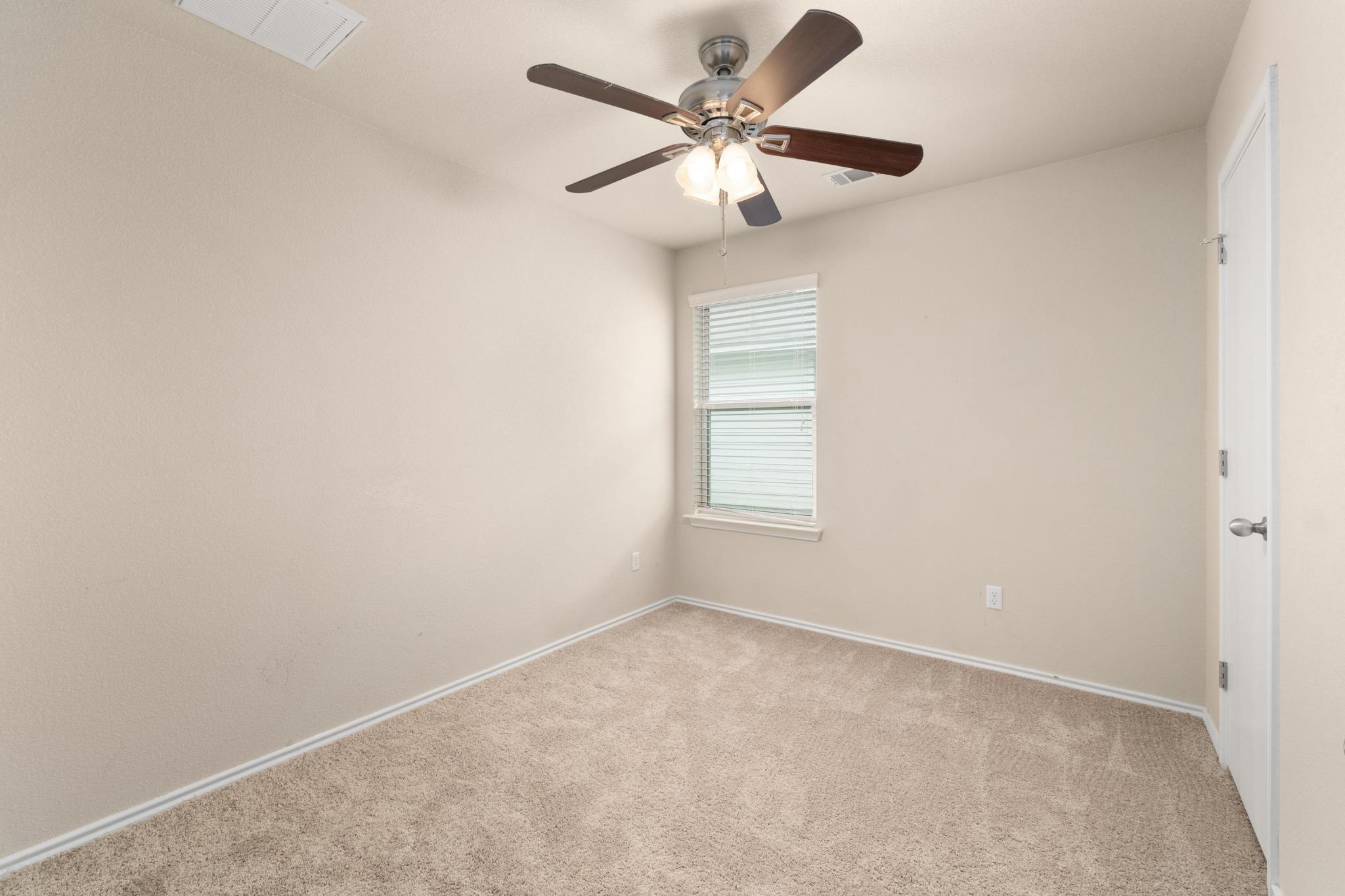 12916 Snow Ln, Manor, TX 78653