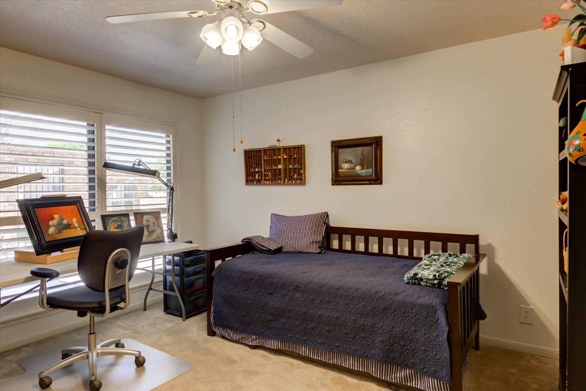 115 Firestone Pl, Meadowlakes, TX 78654