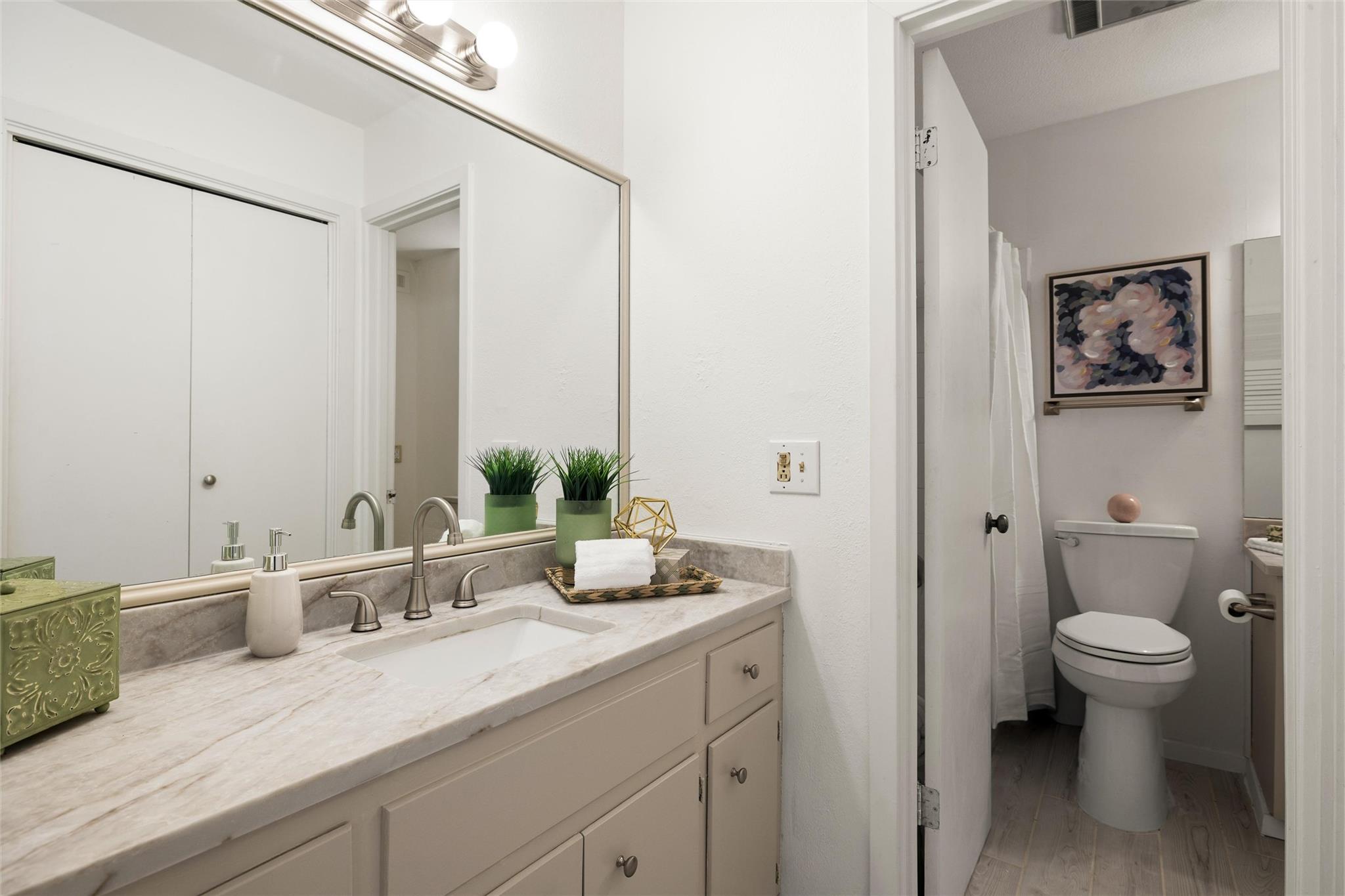 3613 Las Colinas Dr # C, Austin, TX 78731