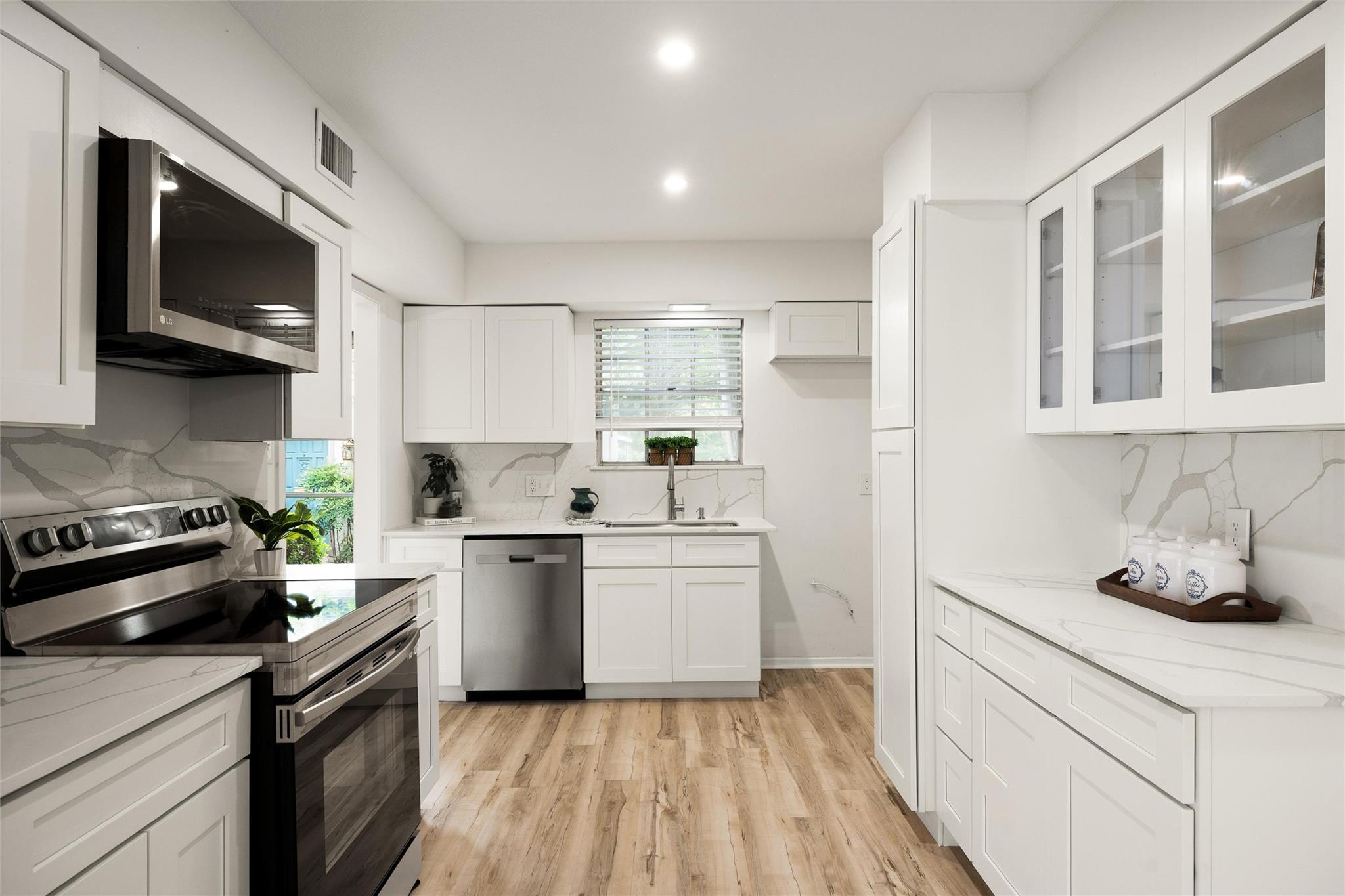 3613 Las Colinas Dr # C, Austin, TX 78731