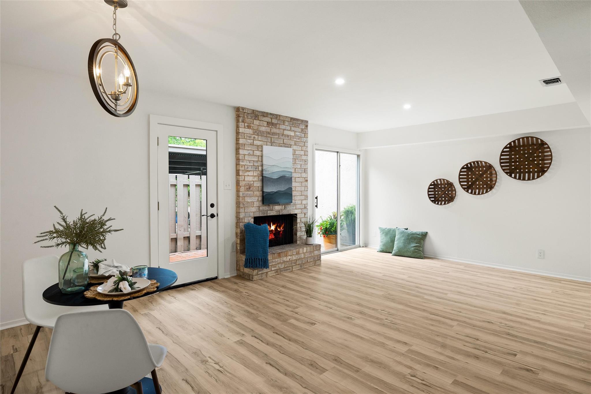 3613 Las Colinas Dr # C, Austin, TX 78731