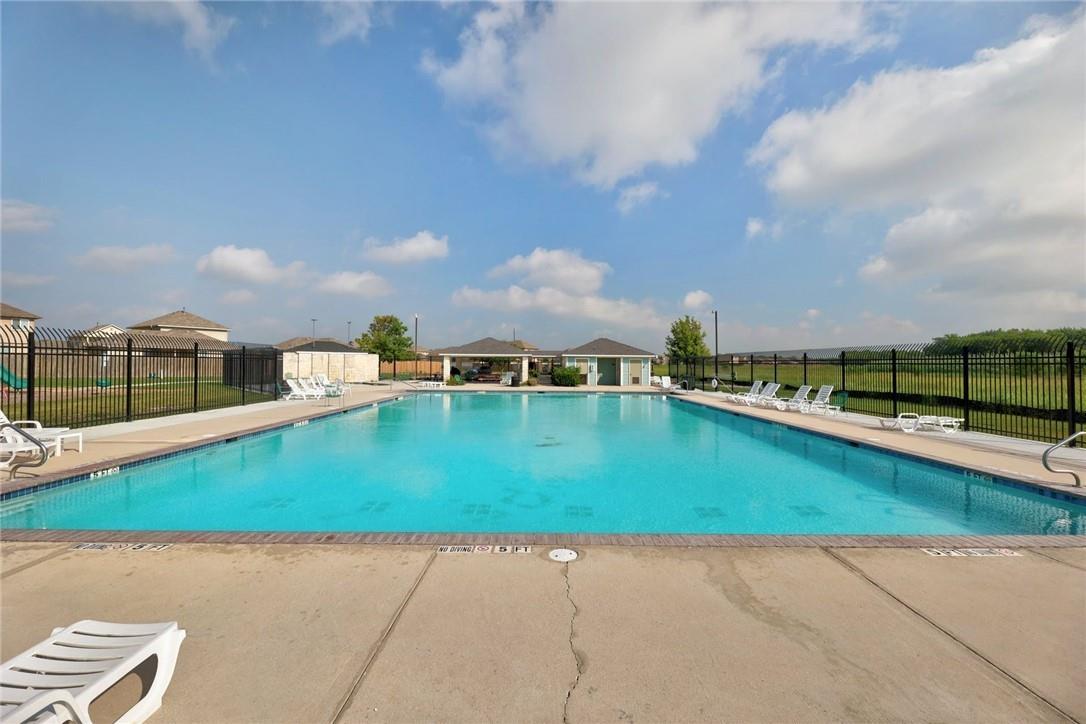 317 McCoy Ln, Hutto, TX 78634
