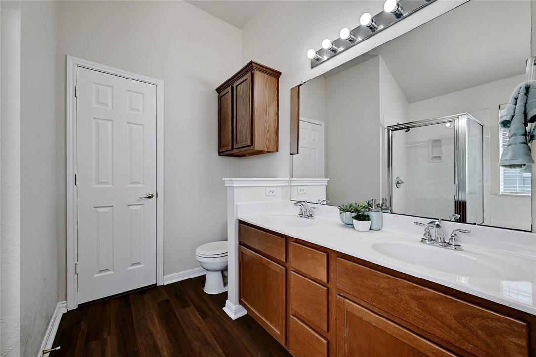 317 McCoy Ln, Hutto, TX 78634