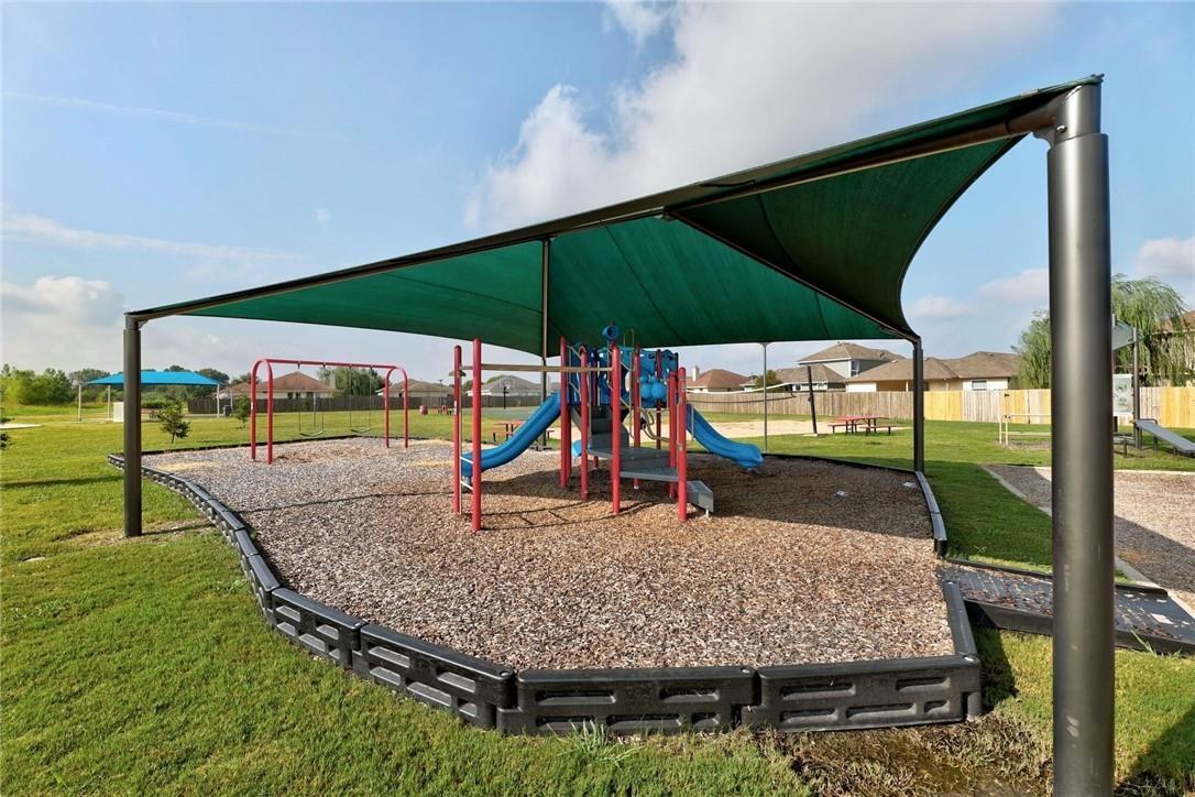 317 McCoy Ln, Hutto, TX 78634