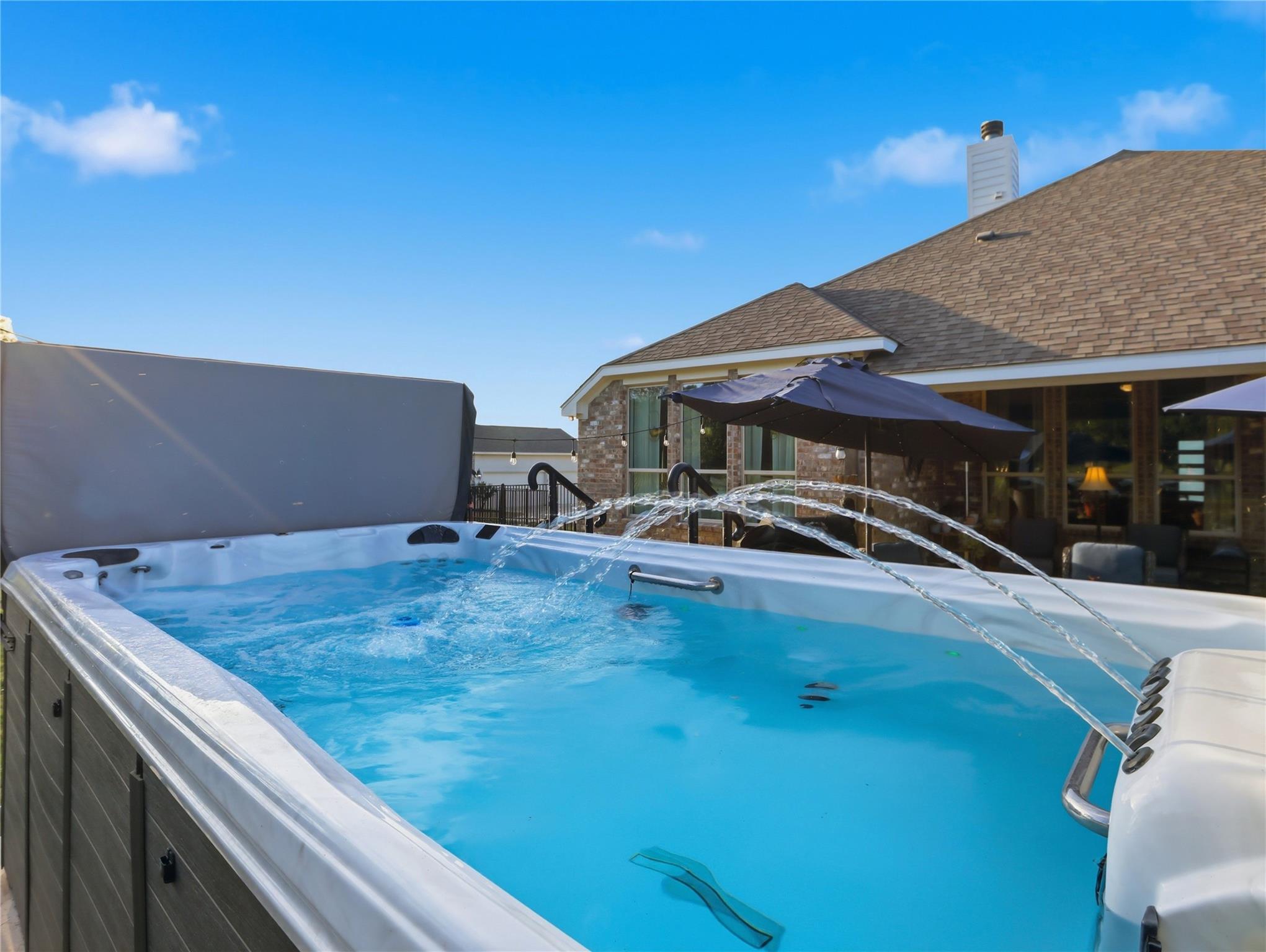 316 Raptor Beak Way, Cedar Creek, TX 78612