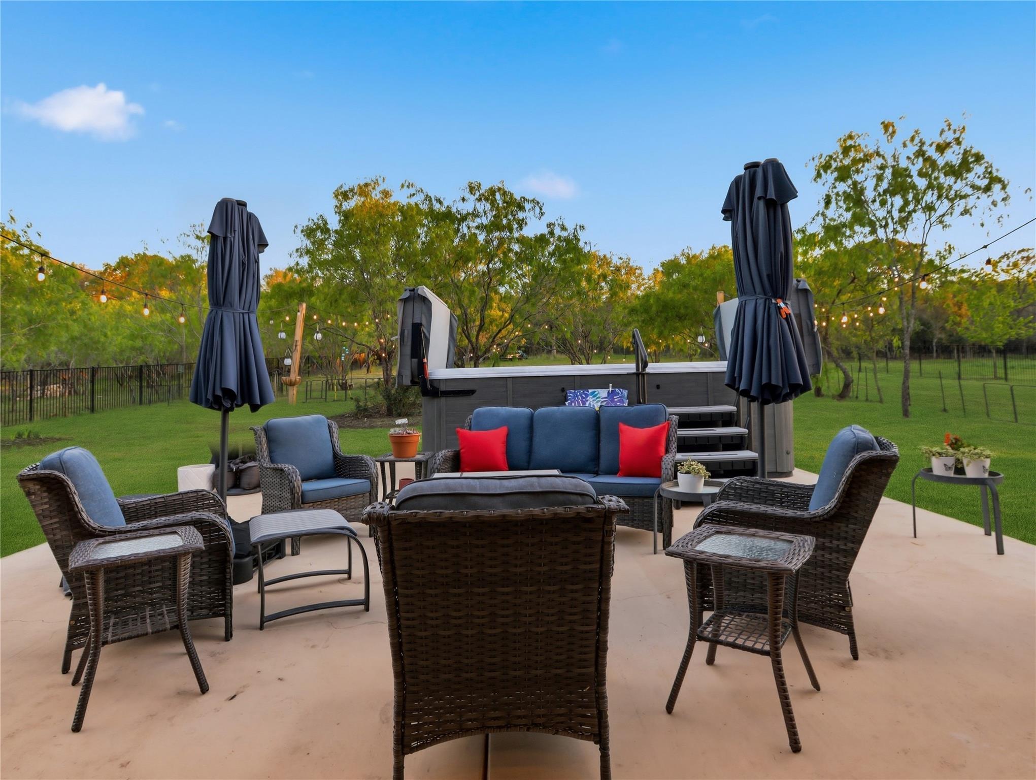 316 Raptor Beak Way, Cedar Creek, TX 78612