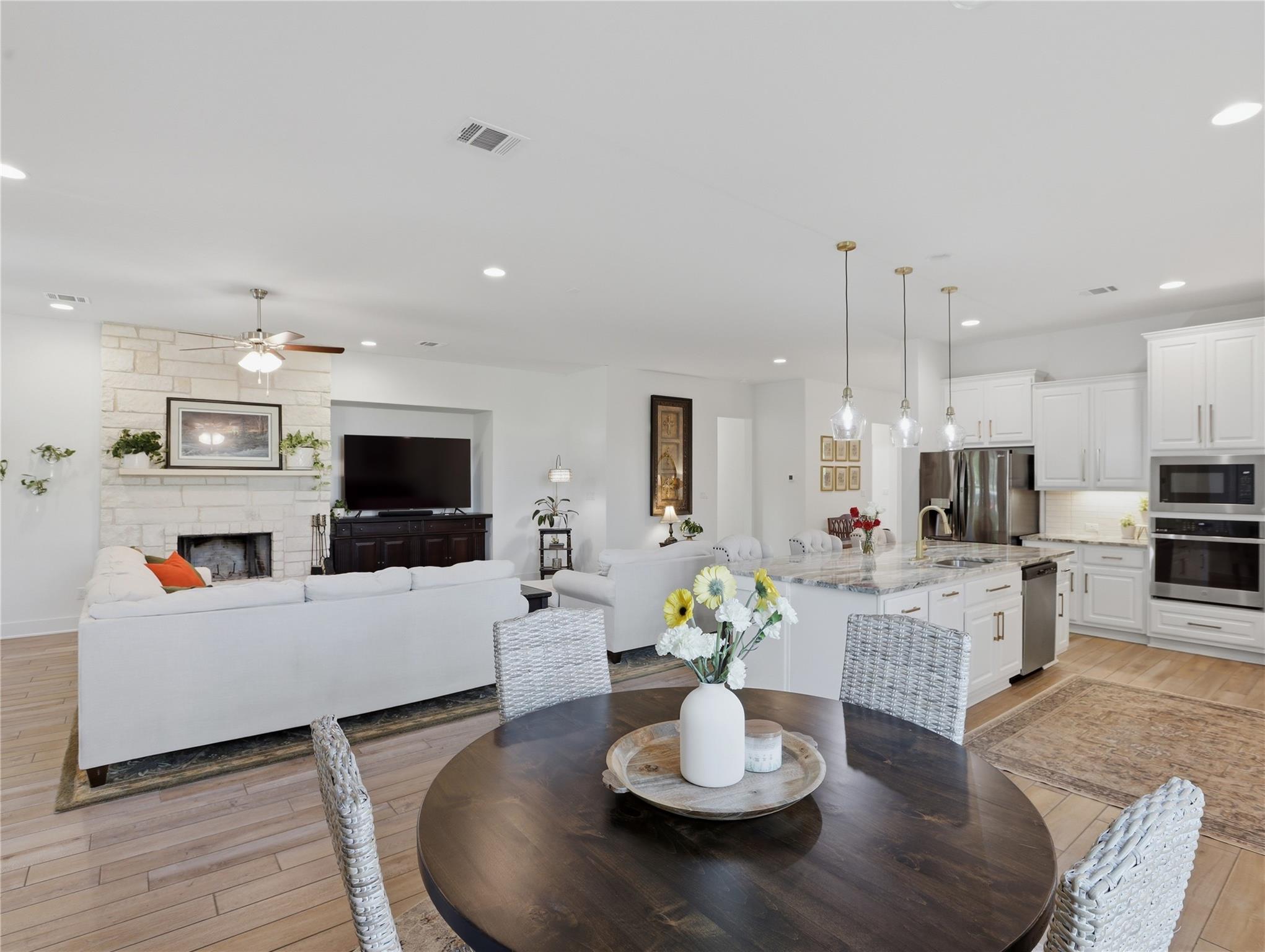 316 Raptor Beak Way, Cedar Creek, TX 78612