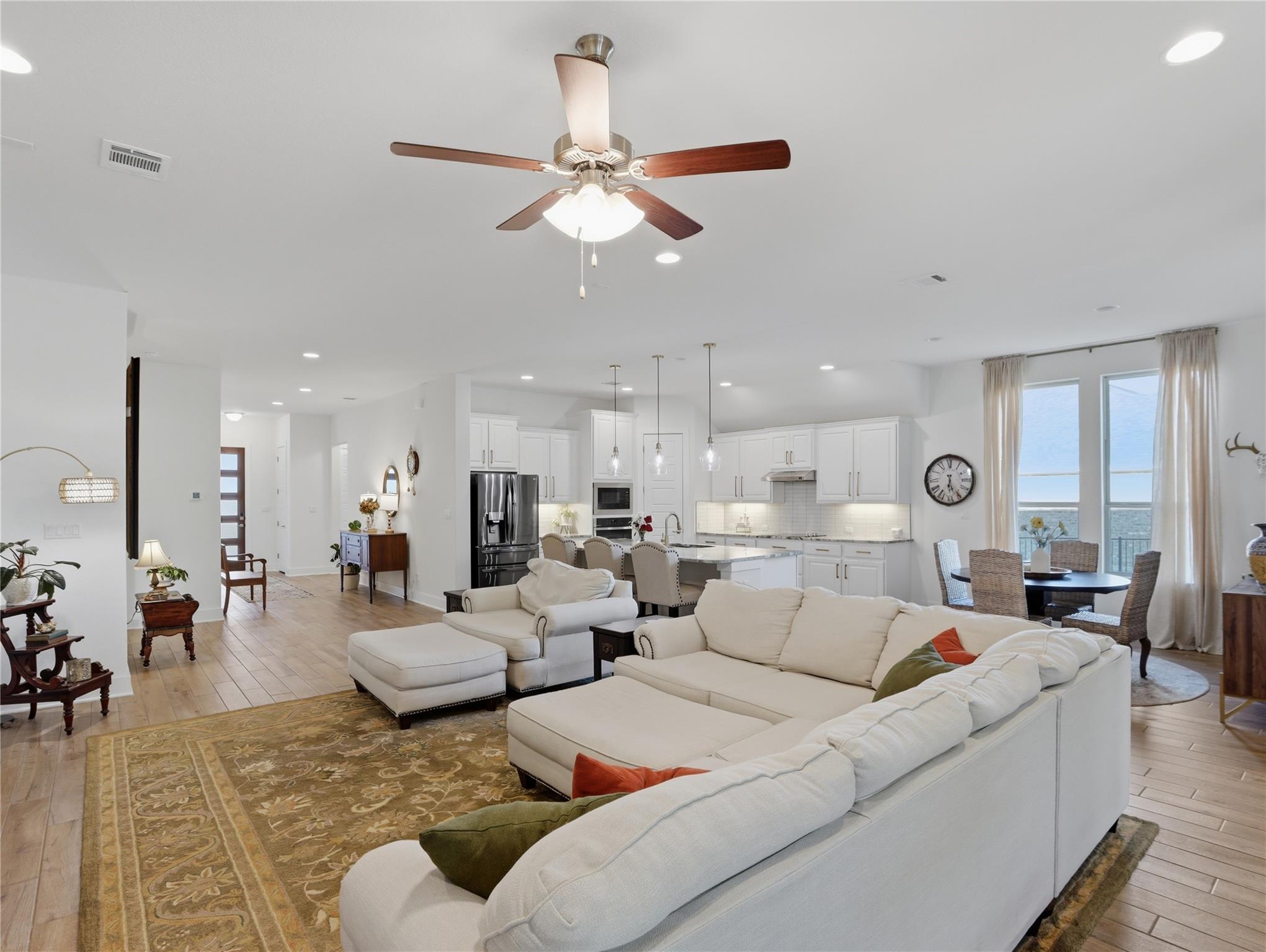 316 Raptor Beak Way, Cedar Creek, TX 78612