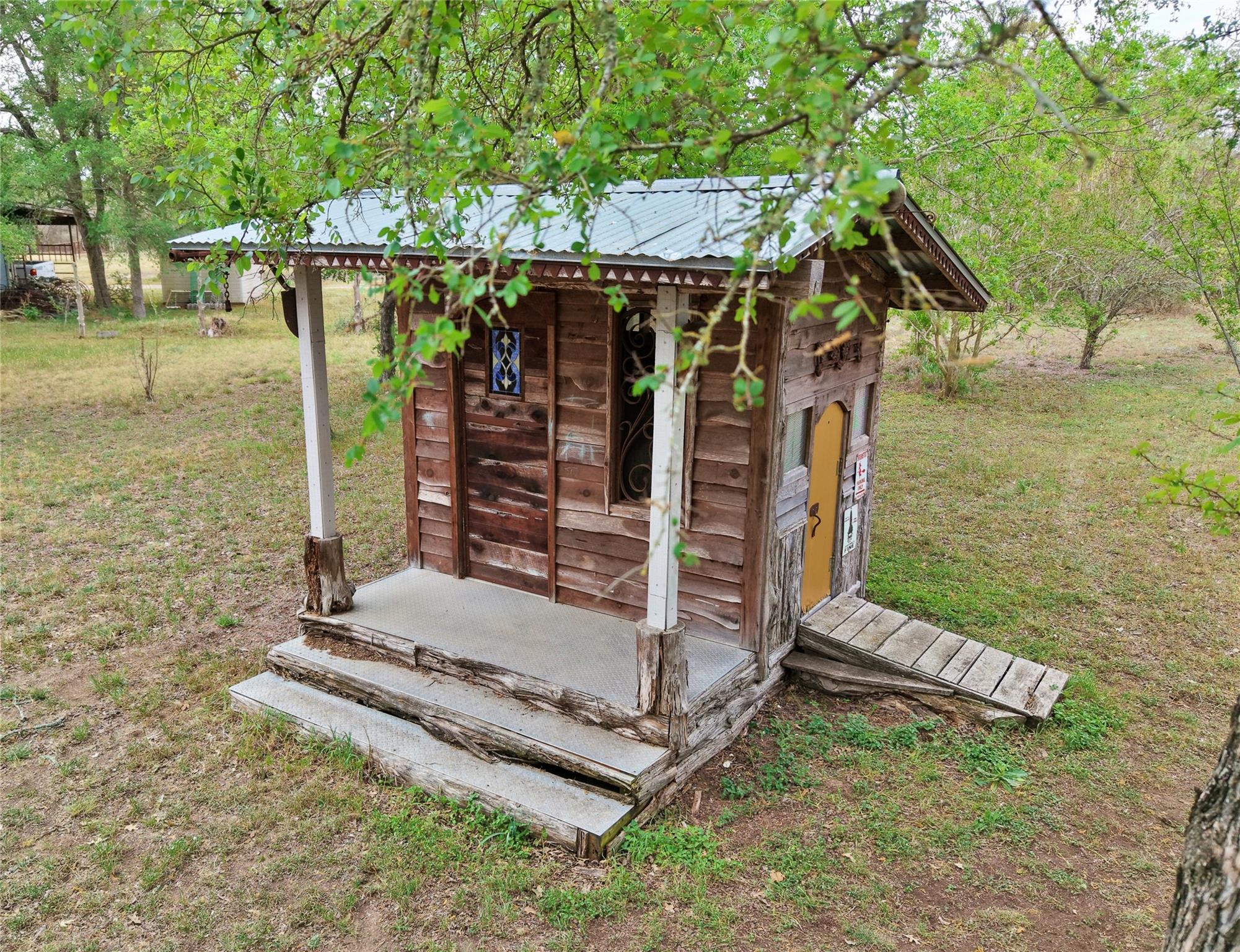 161 Shady Oaks Loop, Cedar Creek, TX 78612