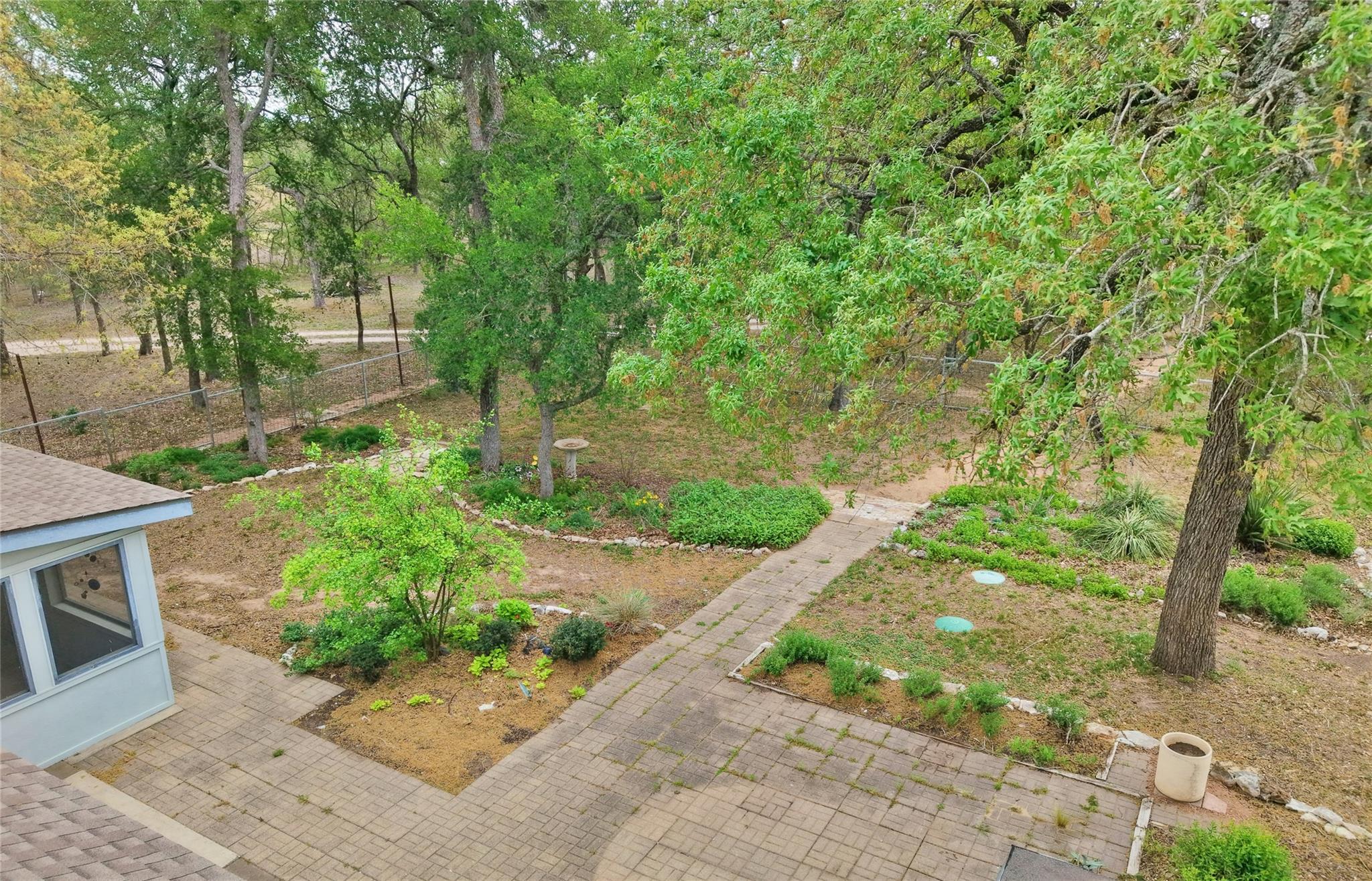 161 Shady Oaks Loop, Cedar Creek, TX 78612