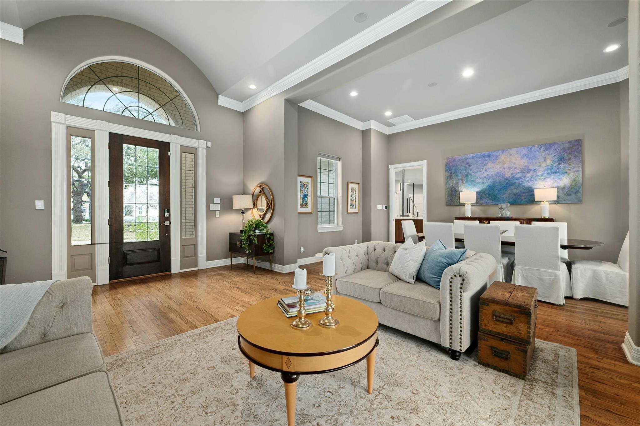 712 Furlong Dr, Austin, TX 78746