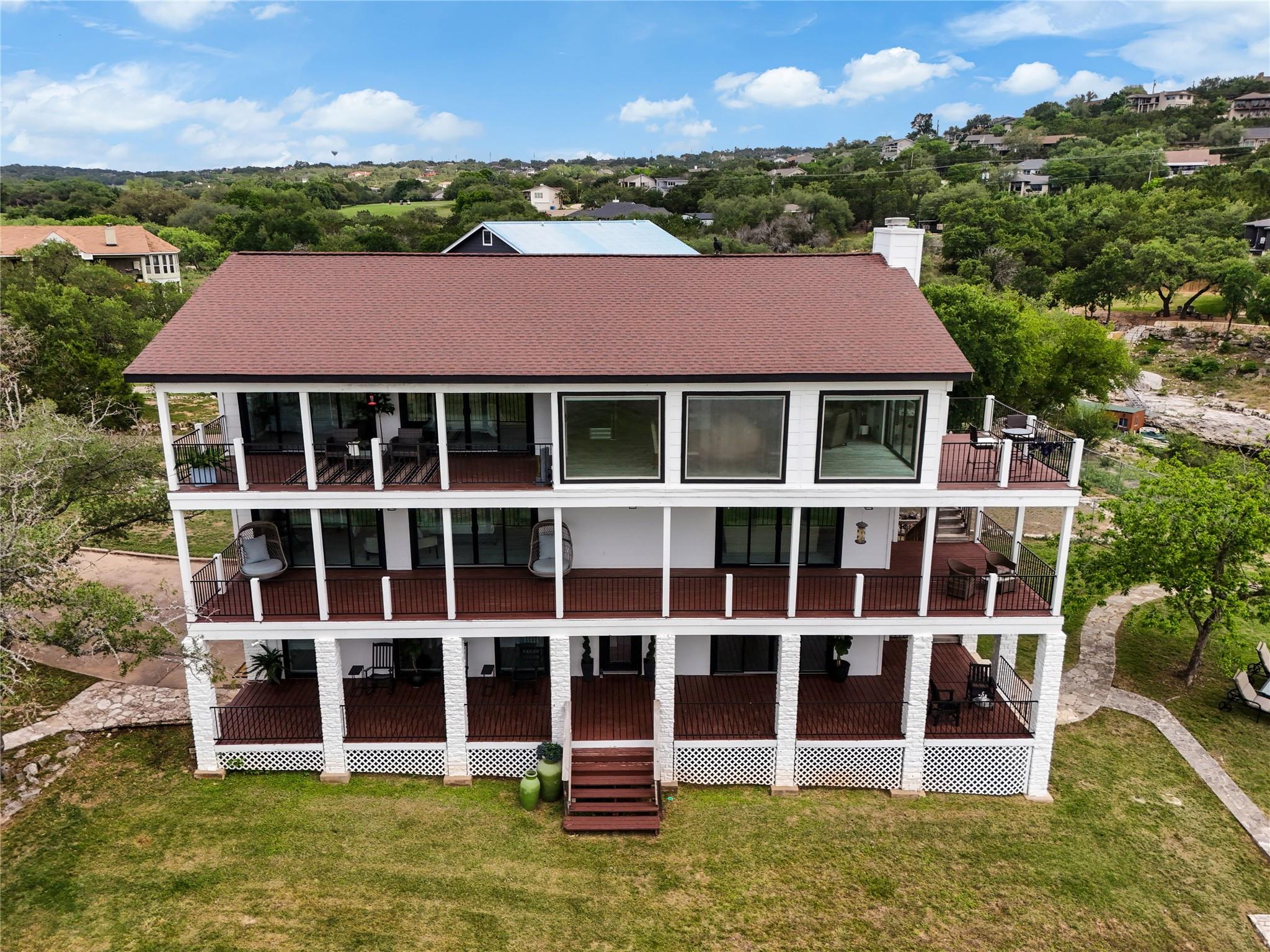 3900 Lake Park Cv, Lago Vista, TX 78645