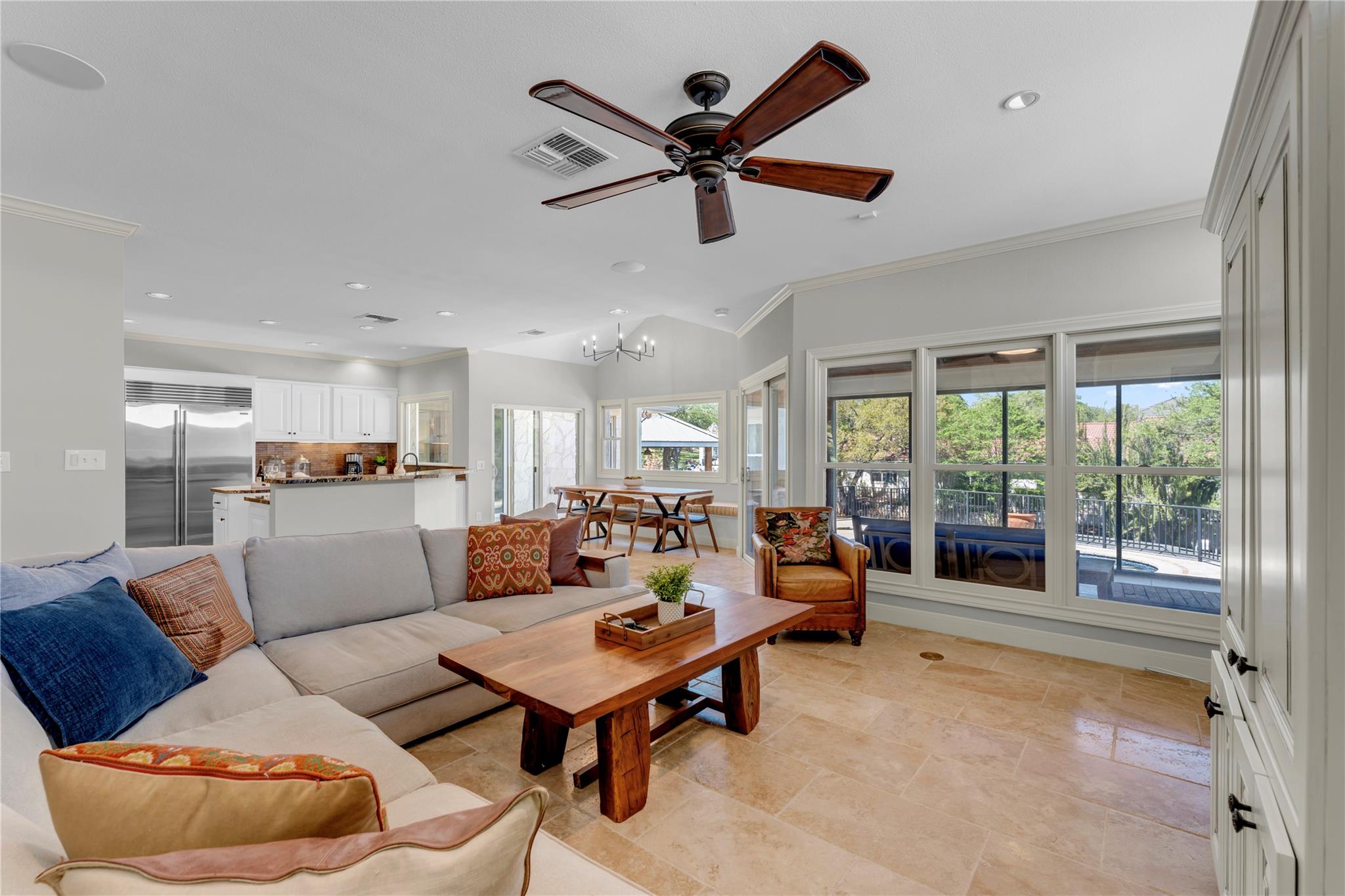 3605 Douglas Dr, Horseshoe Bay, TX 78657