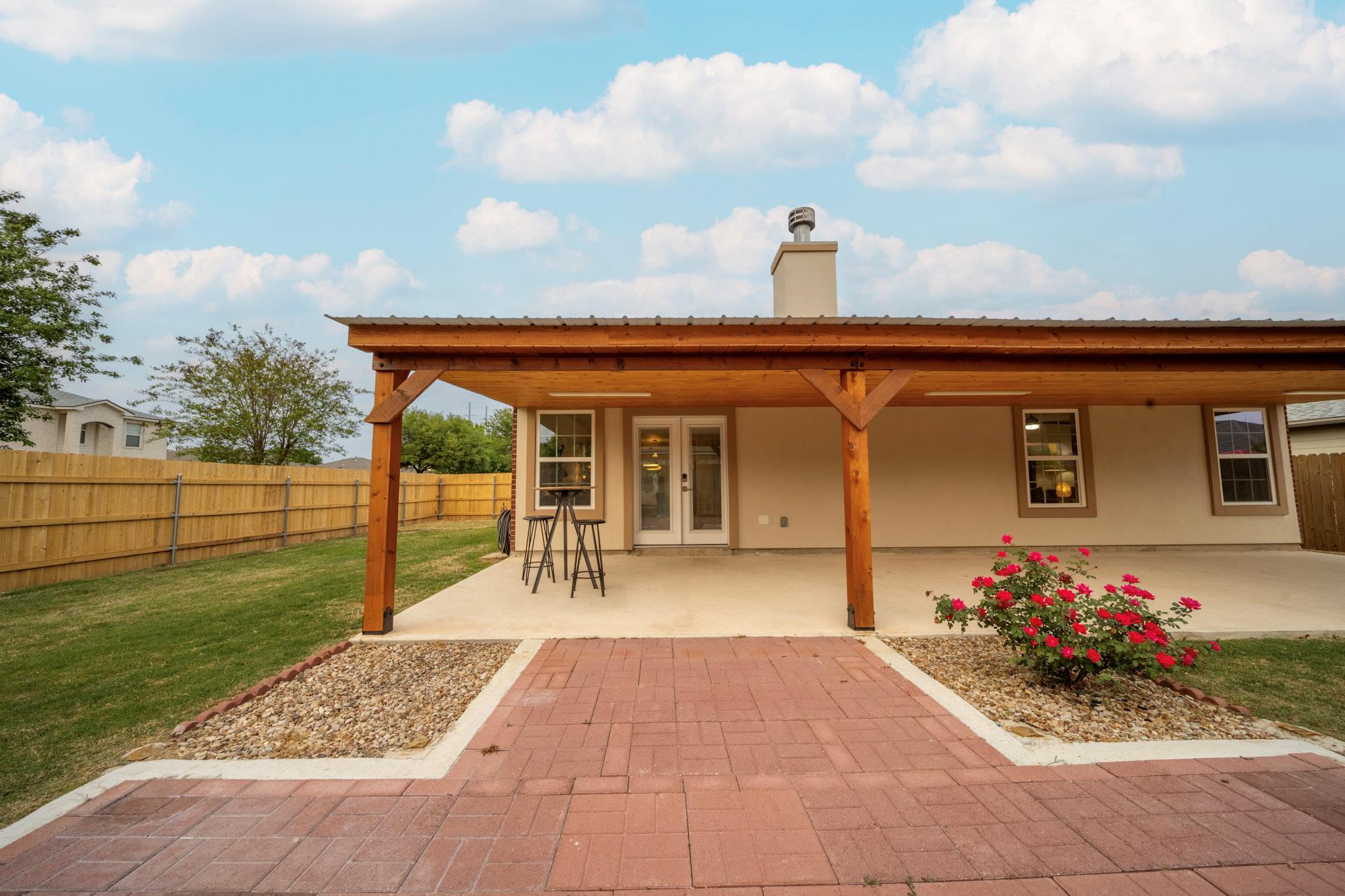 1302 Newbury St, Georgetown, TX 78626