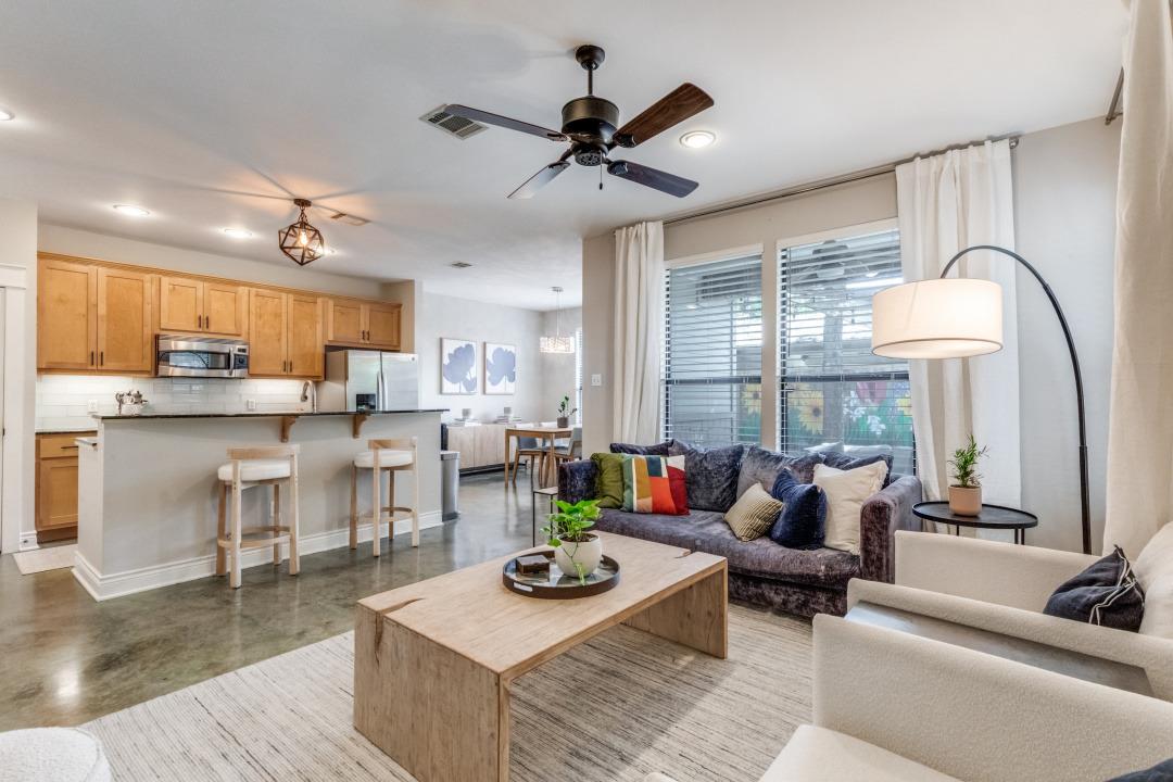 1318 Newning Ave # C, Austin, TX 78704