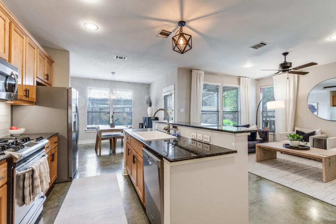 1318 Newning Ave # C, Austin, TX 78704