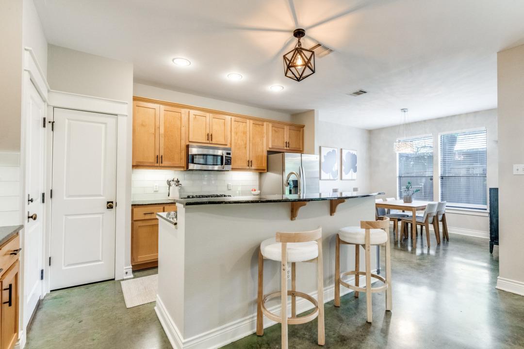 1318 Newning Ave # C, Austin, TX 78704