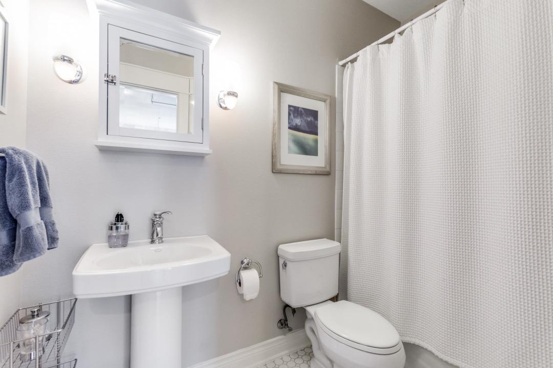 1318 Newning Ave # C, Austin, TX 78704