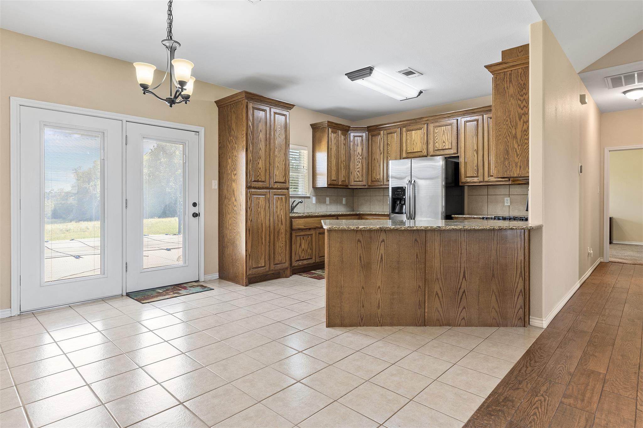 1504 County Road 459, Thorndale, TX 76577