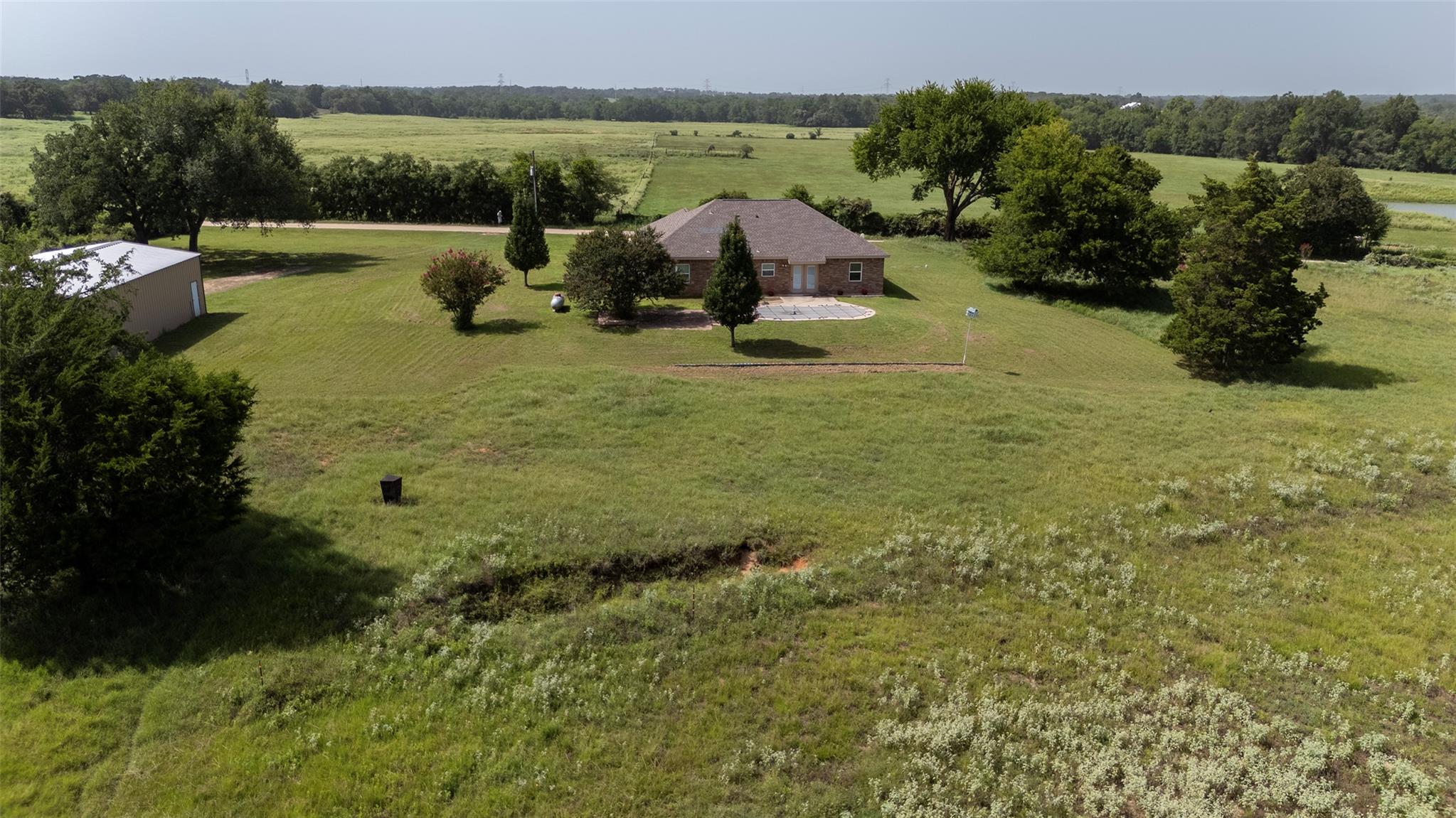 1504 County Road 459, Thorndale, TX 76577