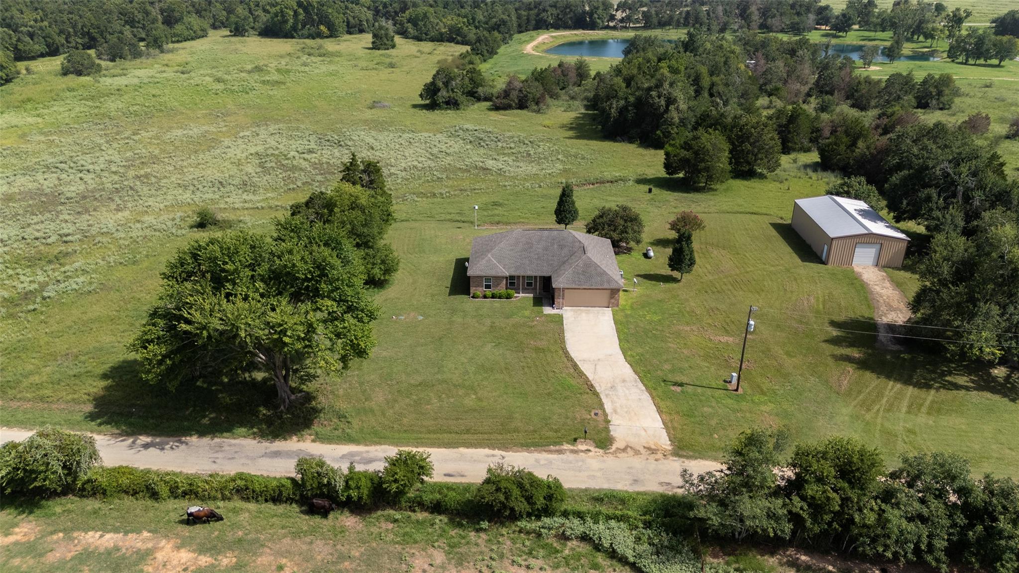 1504 County Road 459, Thorndale, TX 76577