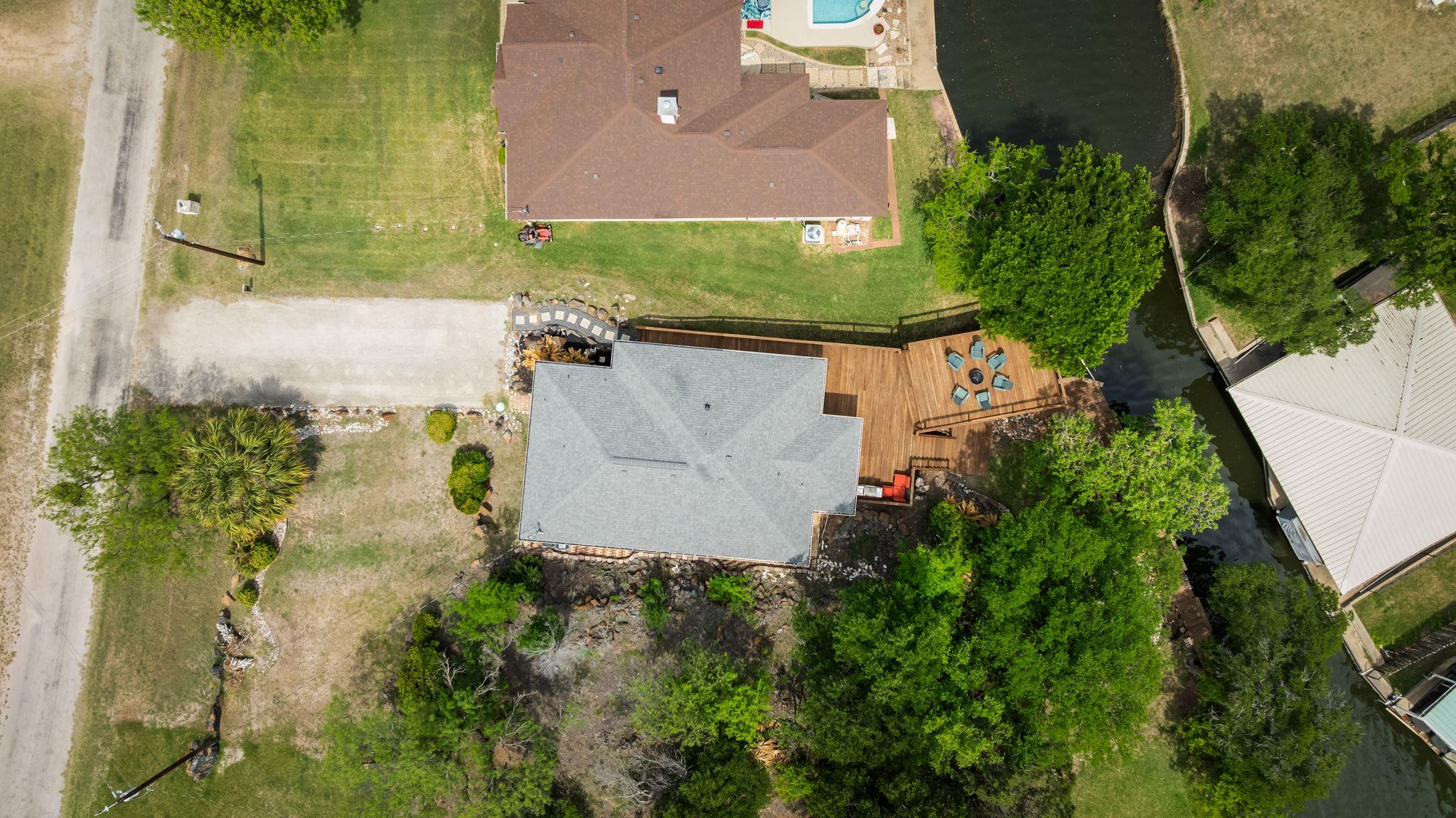 305 Mountain View, Sunrise Beach, TX 78643