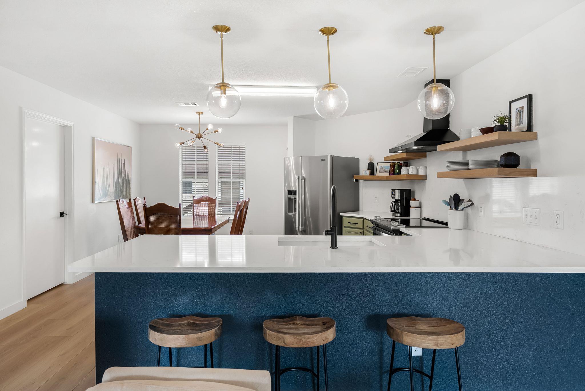 305 Mountain View, Sunrise Beach, TX 78643