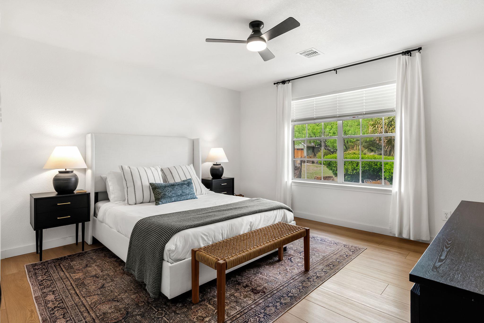 305 Mountain View, Sunrise Beach, TX 78643