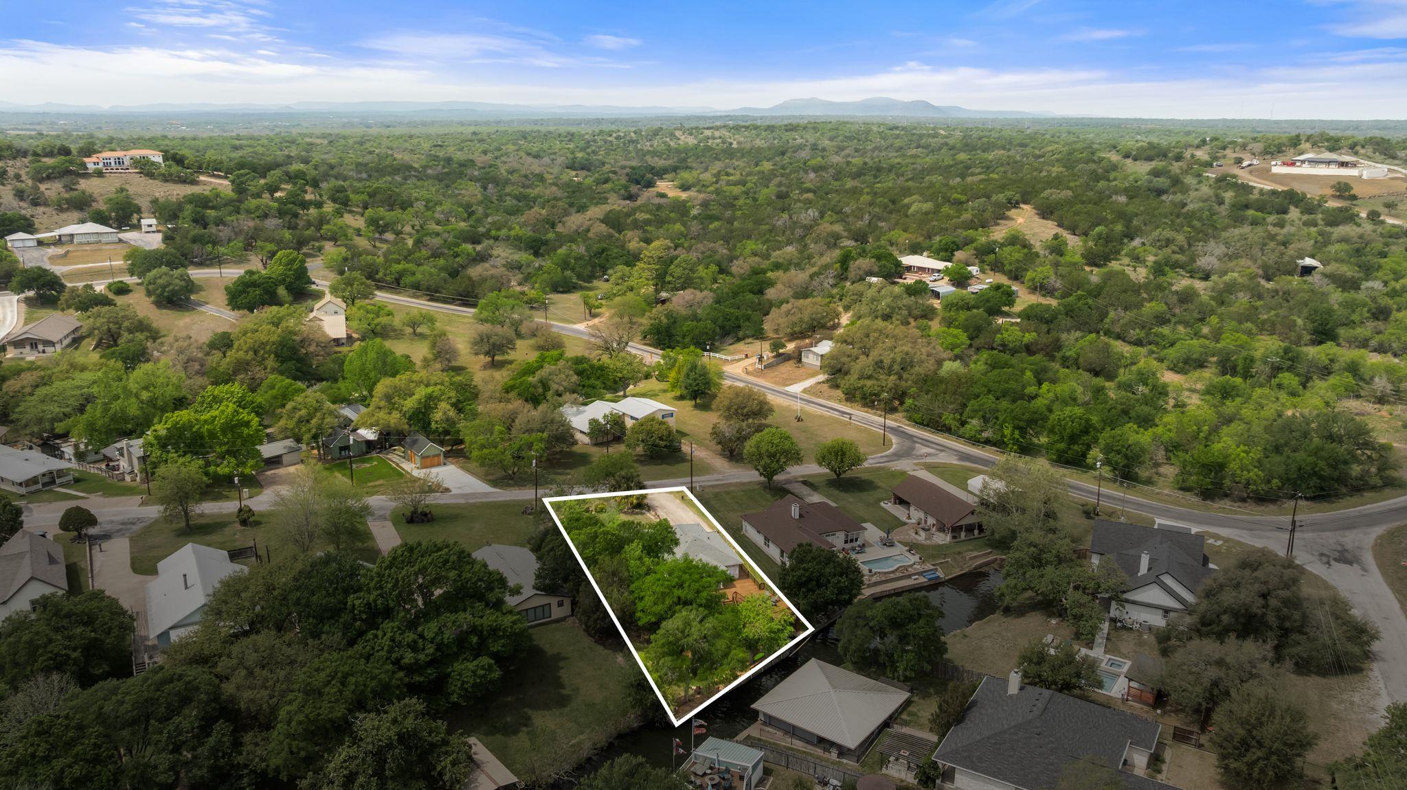 305 Mountain View, Sunrise Beach, TX 78643